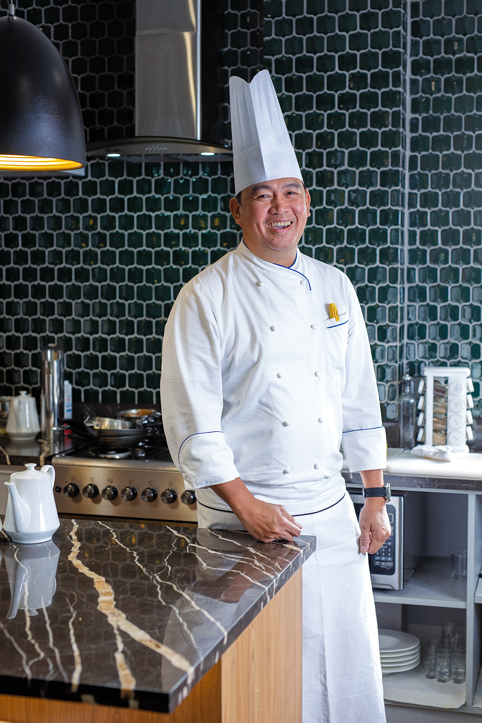 Chef Bhong Bolagao, Juan Carlo the Caterer