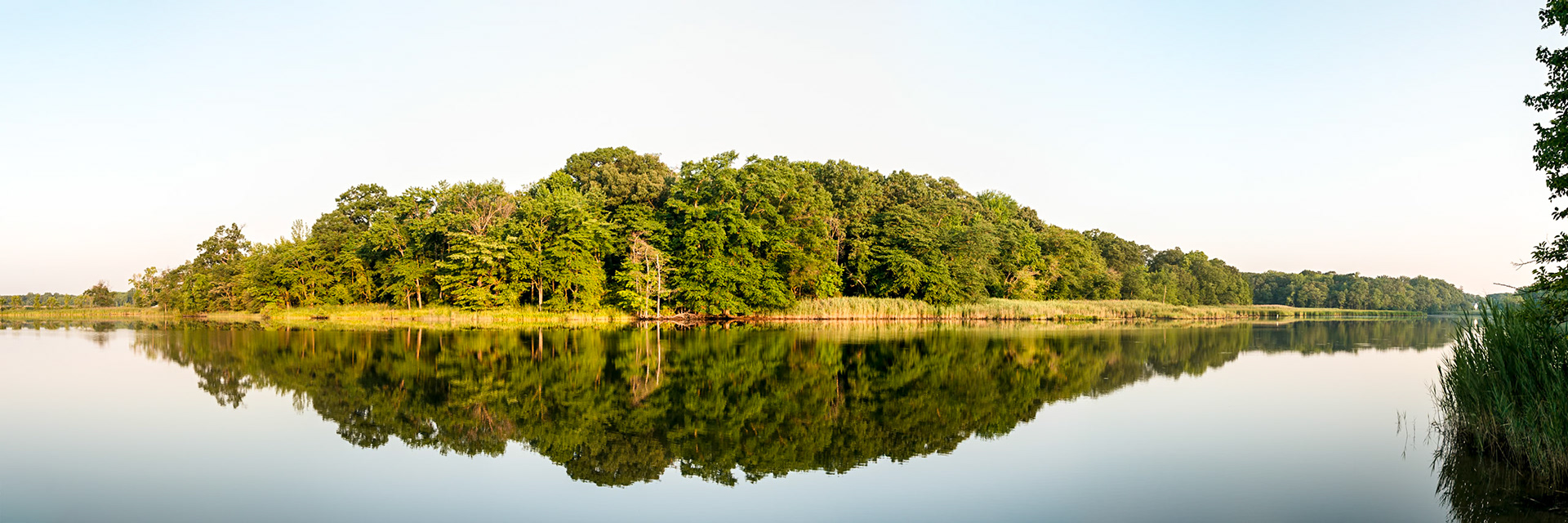 JULY 17, 2013 - Baltimore, MD, USA - FloYo SUP Yoga test shoot with Jessie Benson (and Erin &amp; Michelle). - IMAGE © 2013 Andy Herbick | www.andyherbickphotography.com - ALL RIGHTS RESERVED.