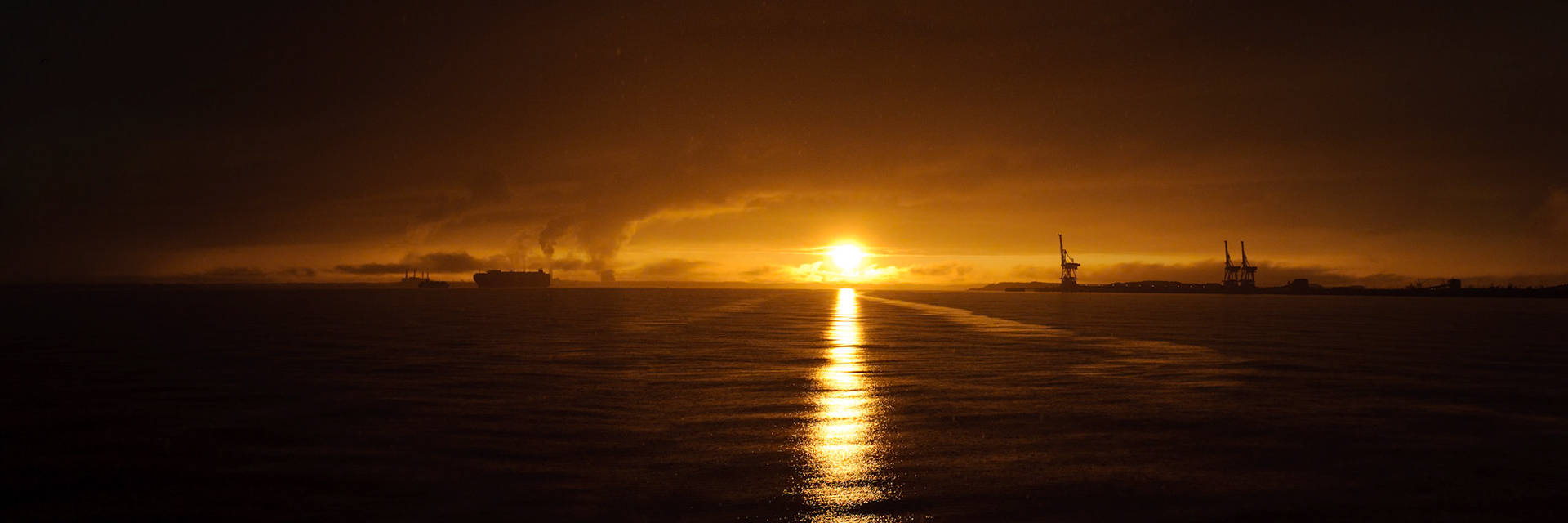 SEPTEMBER 23, 2011 - Baltimore, MD, USA - An evening break in the clouds on the first day of fall 2011 leads to a spectacular sunset on the Patapsco River. - IMAGE © Andy Herbick 2011 | www.andyherbickphotography.com - ALL RIGHTS RESERVED.