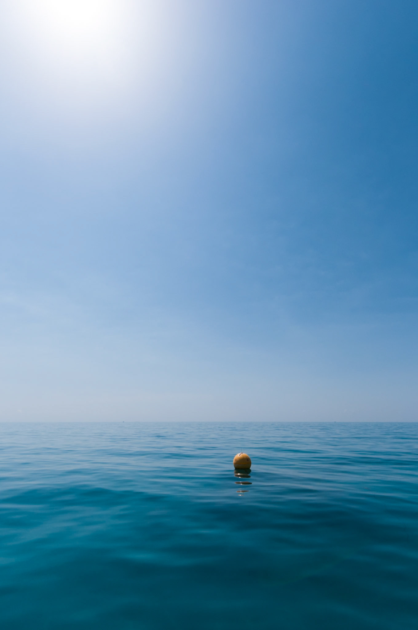 JUNE 8, 2014 - Atlantic Ocean, FL, USA - Onboard images taken during the delivery of S/V Raekved from the Florida Keys to Annapolis, MD. - IMAGE © 2014 Andy Herbick | www.andyherbickphotography.com - ALL RIGHTS RESERVED.