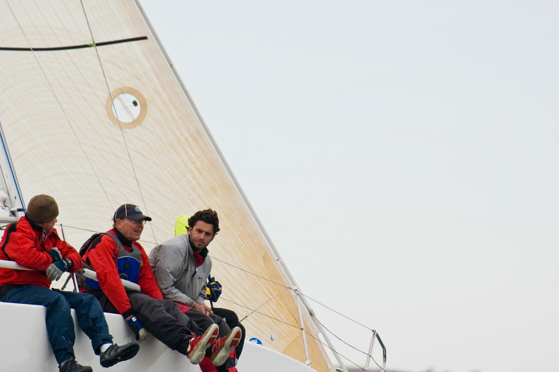NOVEMBER 3, 2007 - ANNAPOLIS, MD, USA - Over 100 boats in two fleets compete on the Chesapeake during the 2007 J/105 North Americans. - IMAGE © 2007 ANDY HERBICK | www.andyherbickphotography.com - ALL RIGHTS RESERVED.