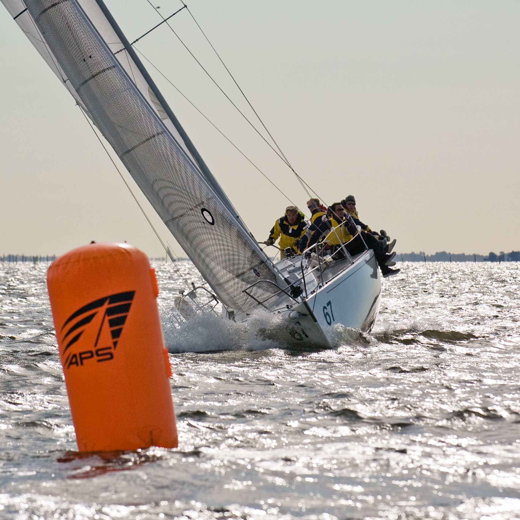 NOVEMBER 3, 2007 - ANNAPOLIS, MD, USA - Over 100 boats in two fleets compete on the Chesapeake during the 2007 J/105 North Americans. - IMAGE © 2007 ANDY HERBICK | www.andyherbickphotography.com - ALL RIGHTS RESERVED.
