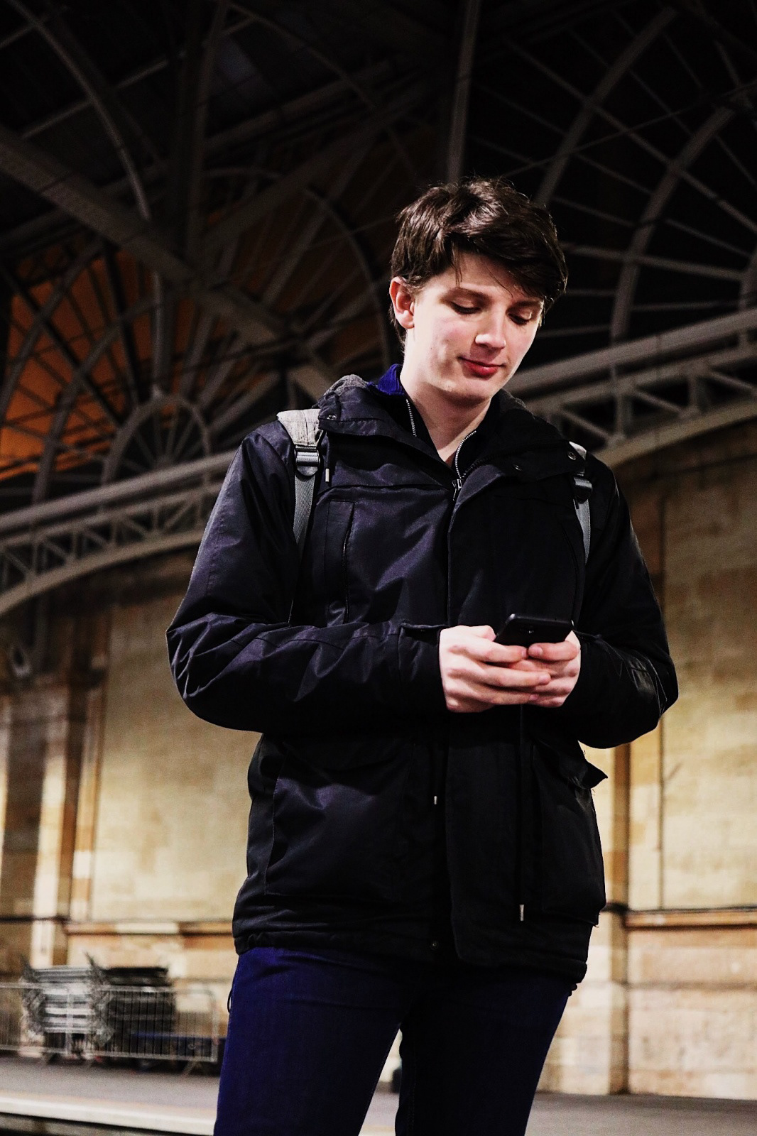 Nathan McCuaig. Glasgow Central Station, Scotland