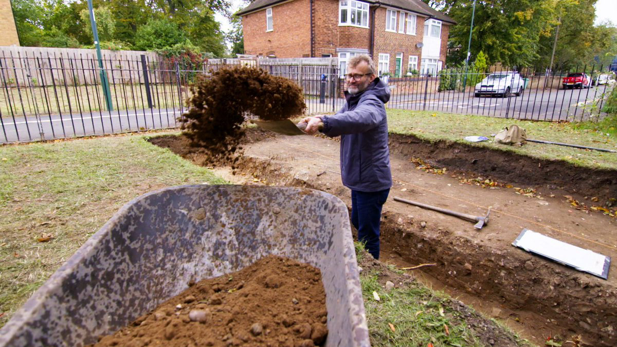 The Great British Dig S2 - Factual TV - More4 - Runner - July 2021