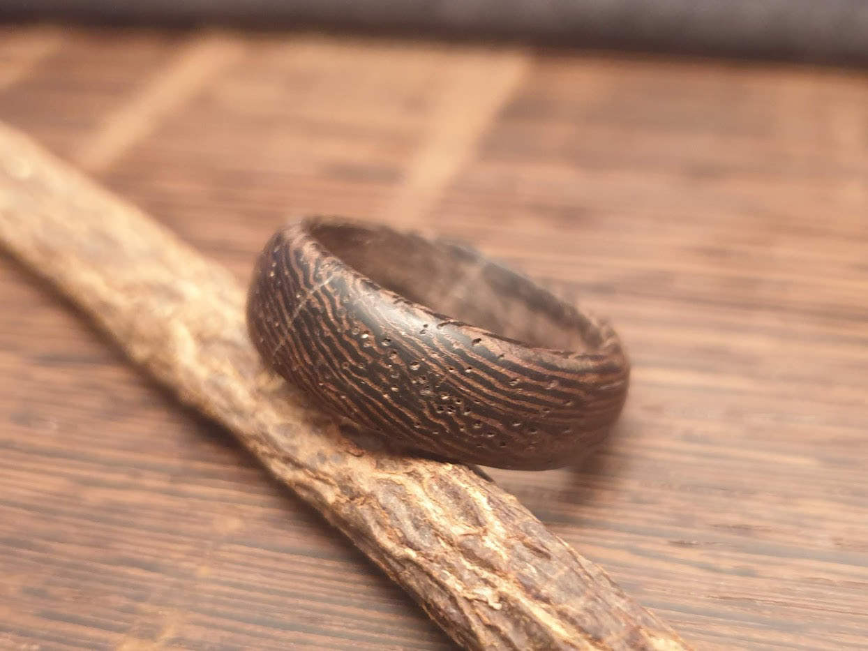 bague en bois de wengé
