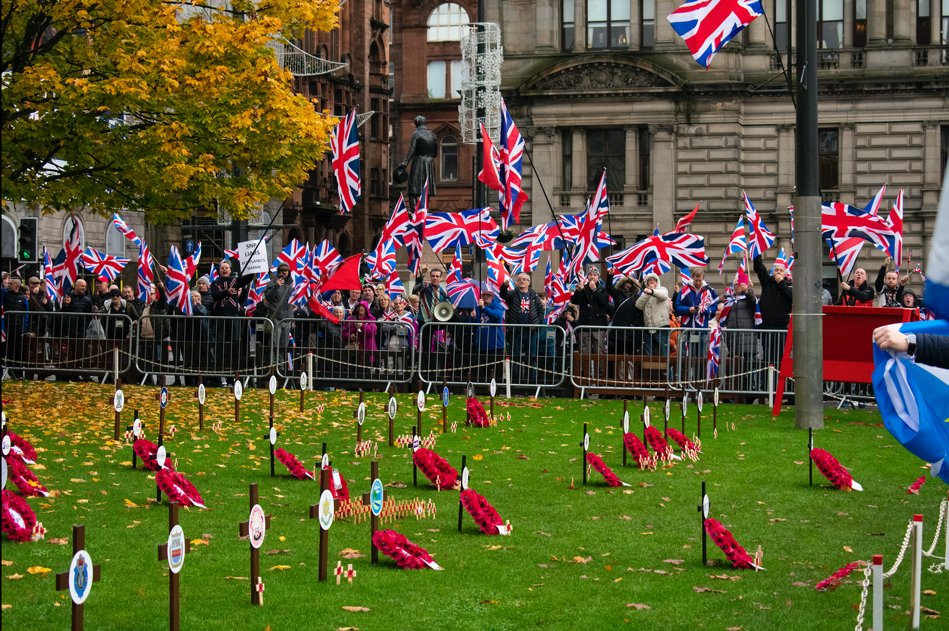 Pro Union counter protestors at the back of george square making their presence felt with sirens and chats. Sat. 2nd Nov. 2019. ©Ruaridh Hex