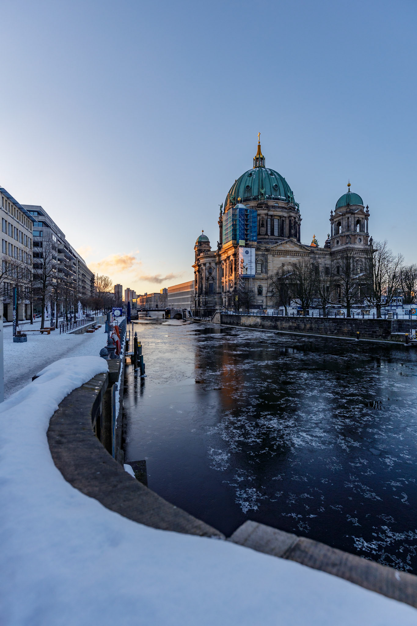 Berliner Dom mit Spree, Berlin-Mitte