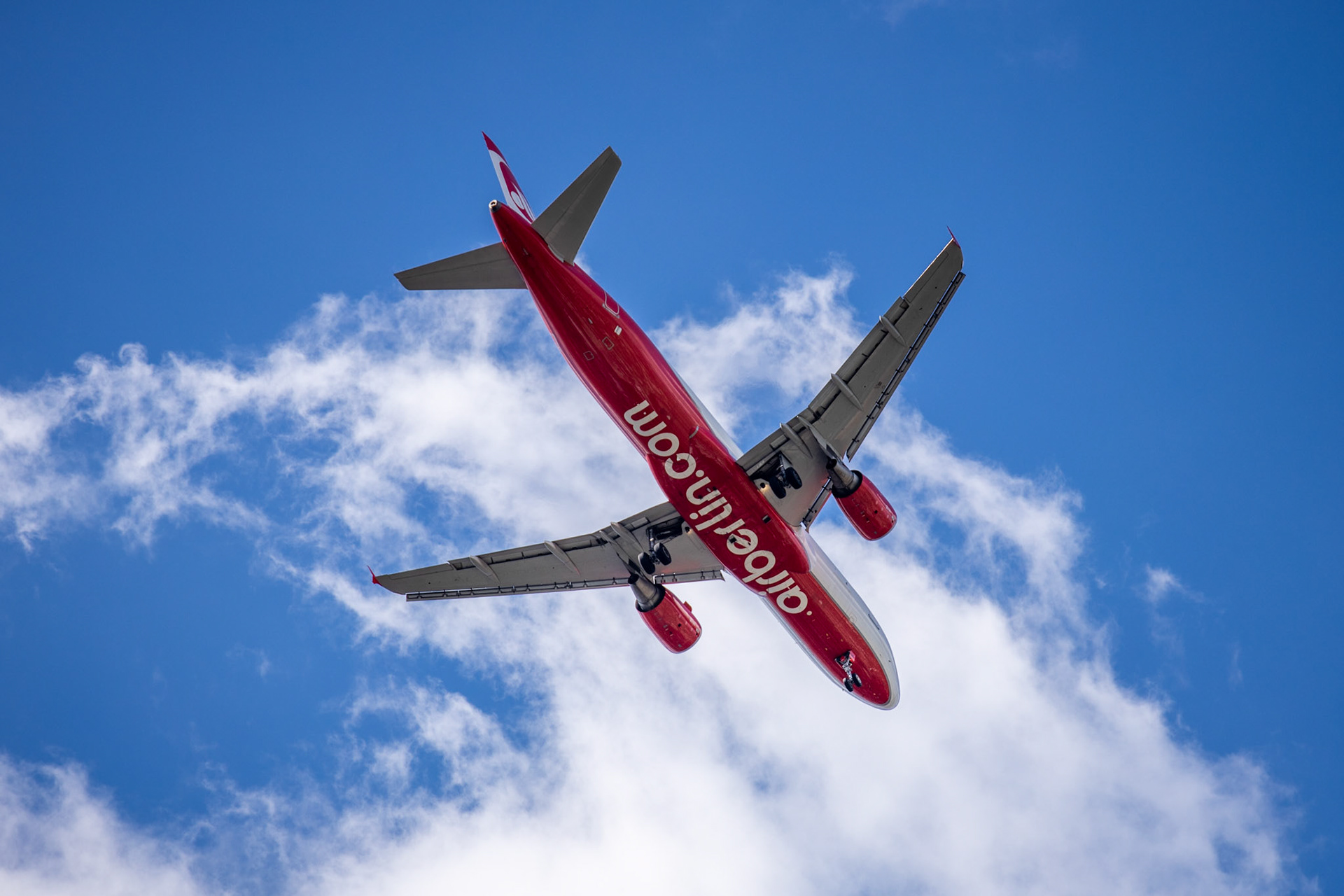 Forgotten Airline still flying