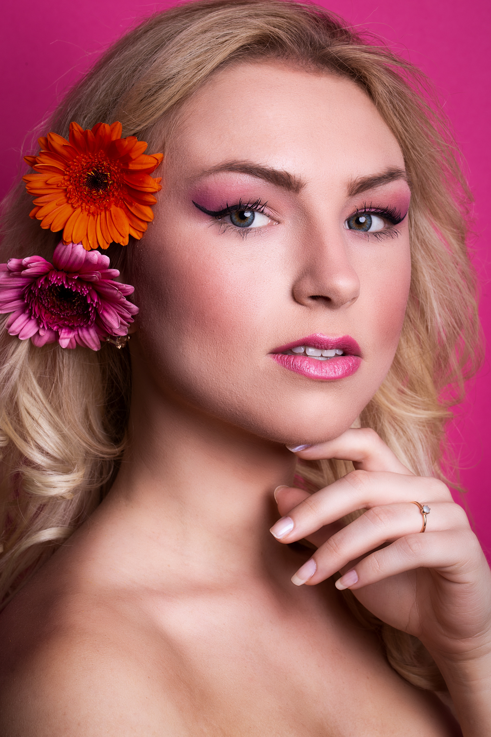 Girl of Flower Publikation Edith Magazine April 2020