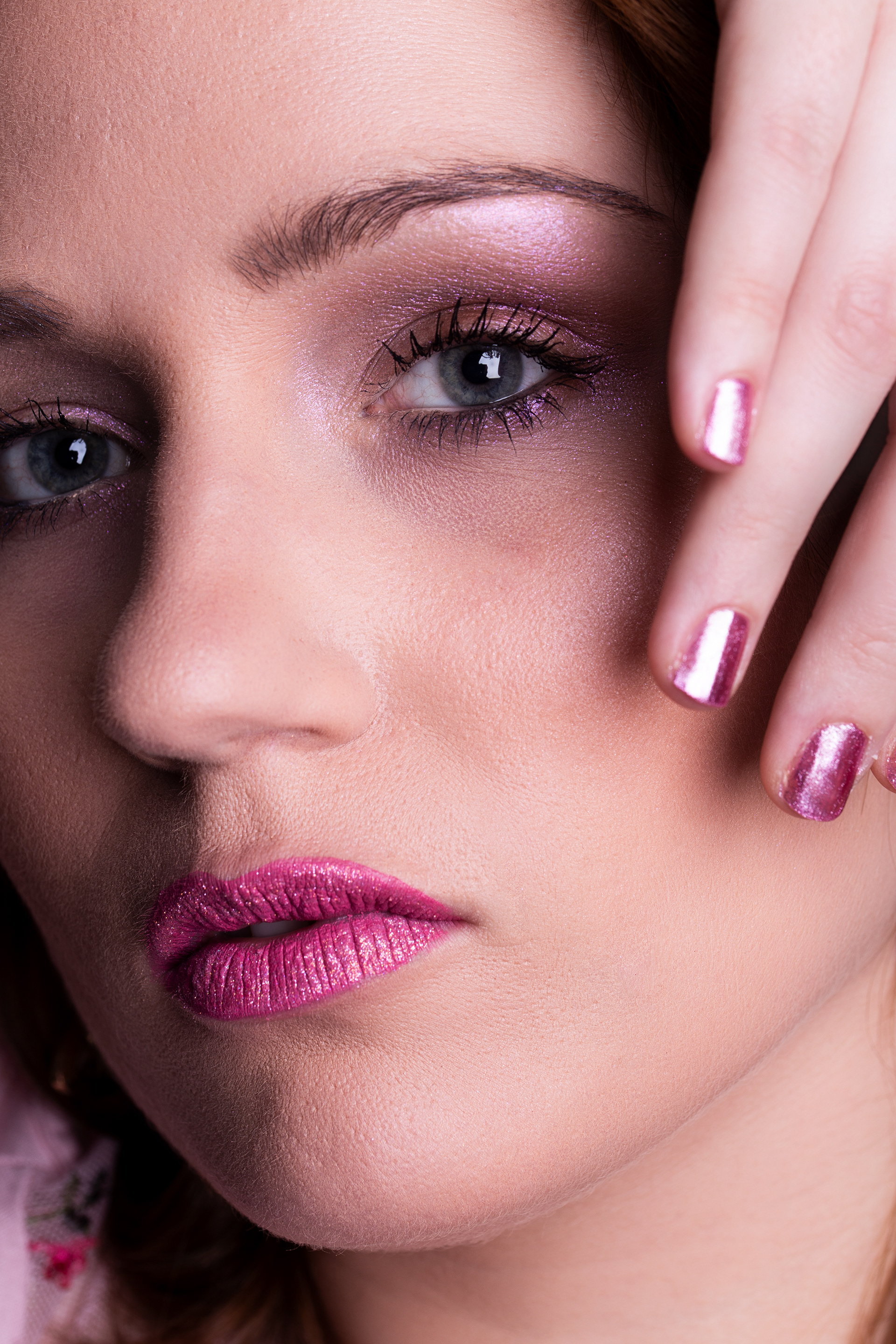 Pretty Shining Pink Publikation Edith Magazine May 2020