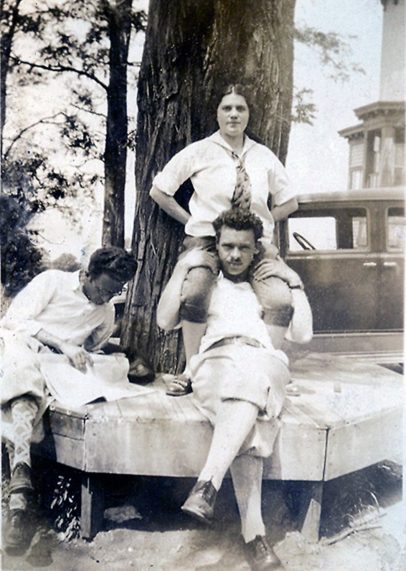 1929 - before boarding ferry to Catalina Island