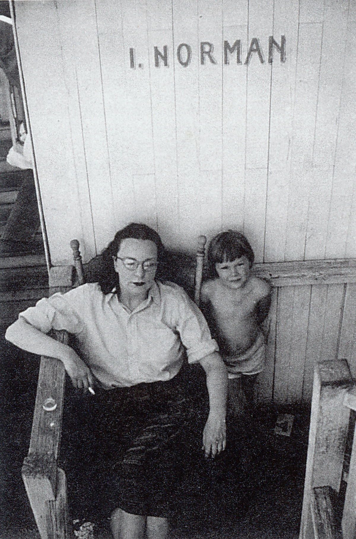 ca1947 - Jane Smith(Irving's 2nd wife) and Maxinne