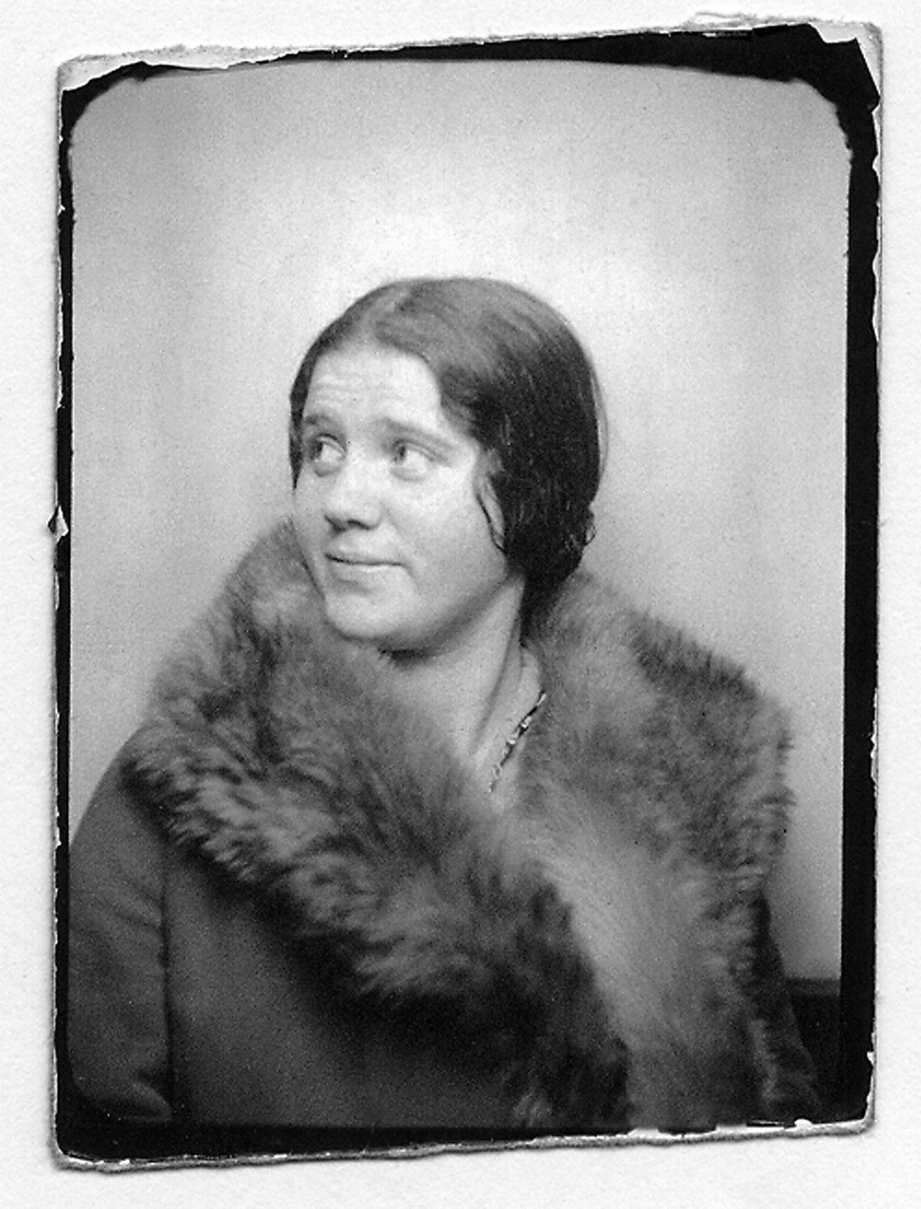 1928 - Evelyn Springer (Irving's first wife)