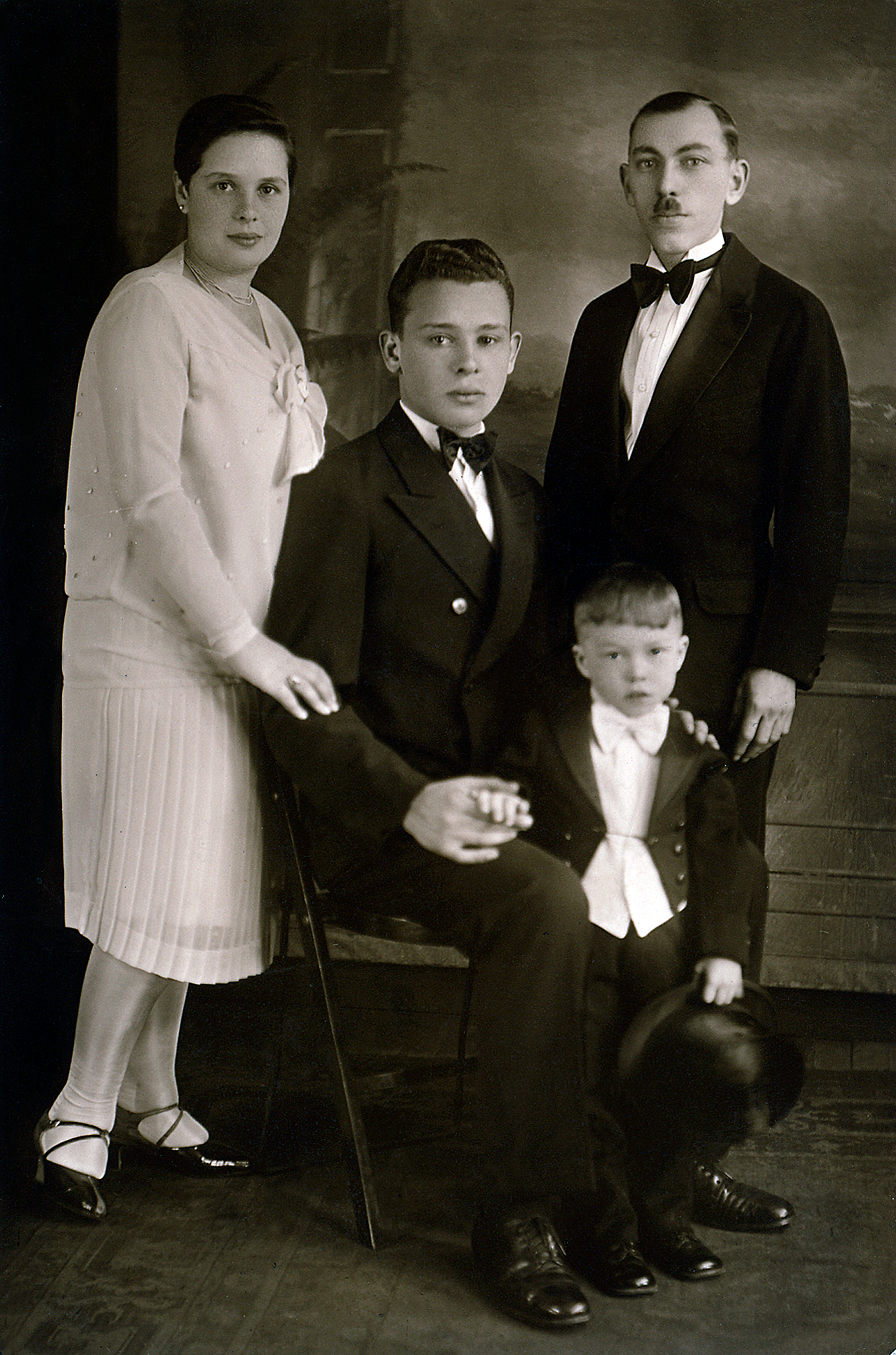 1923 - Betty, Irving, Eddie Eife (Betty's Husband) and Bernard, Betty and Eddie's son