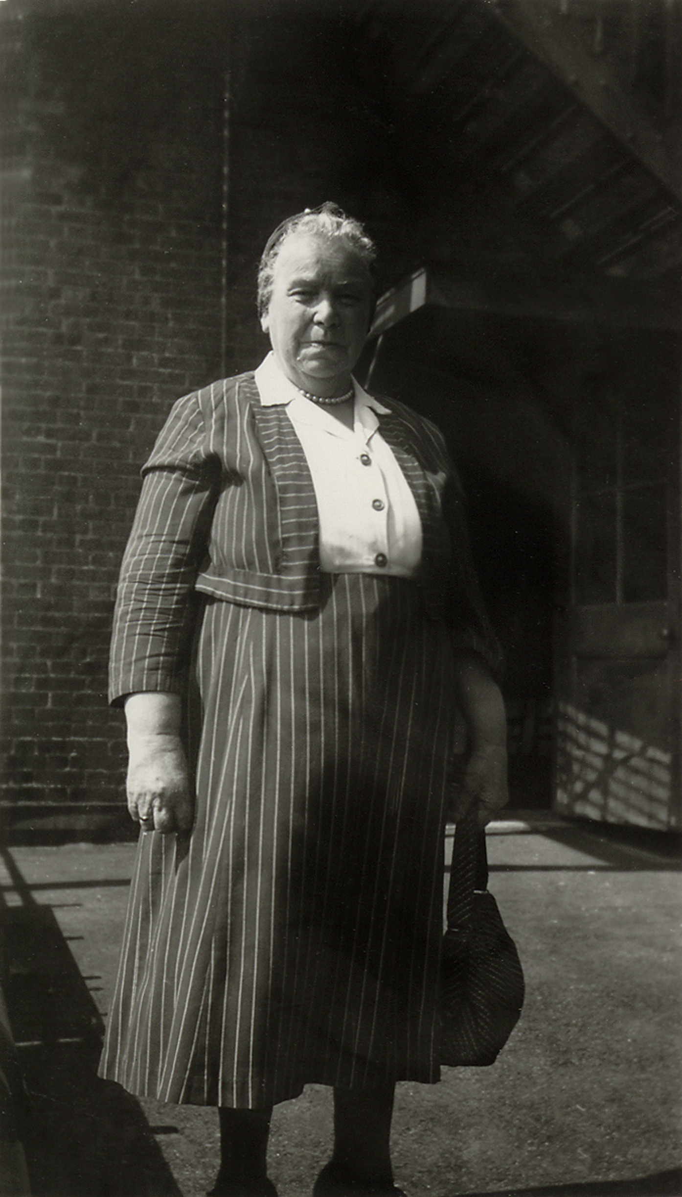 Irving's mother ,Anna(Nachame)