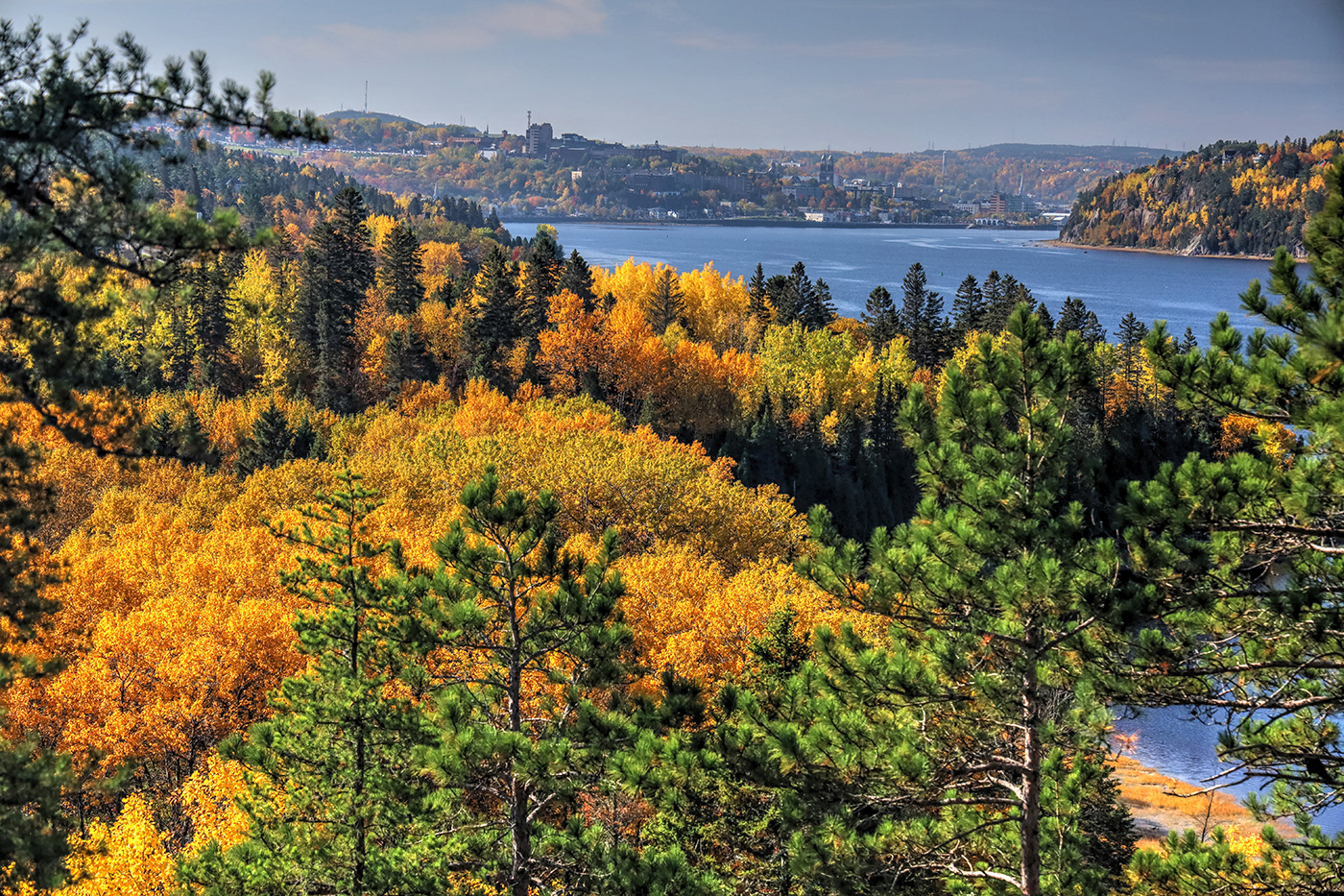 Vue sur la rivière Saguenay