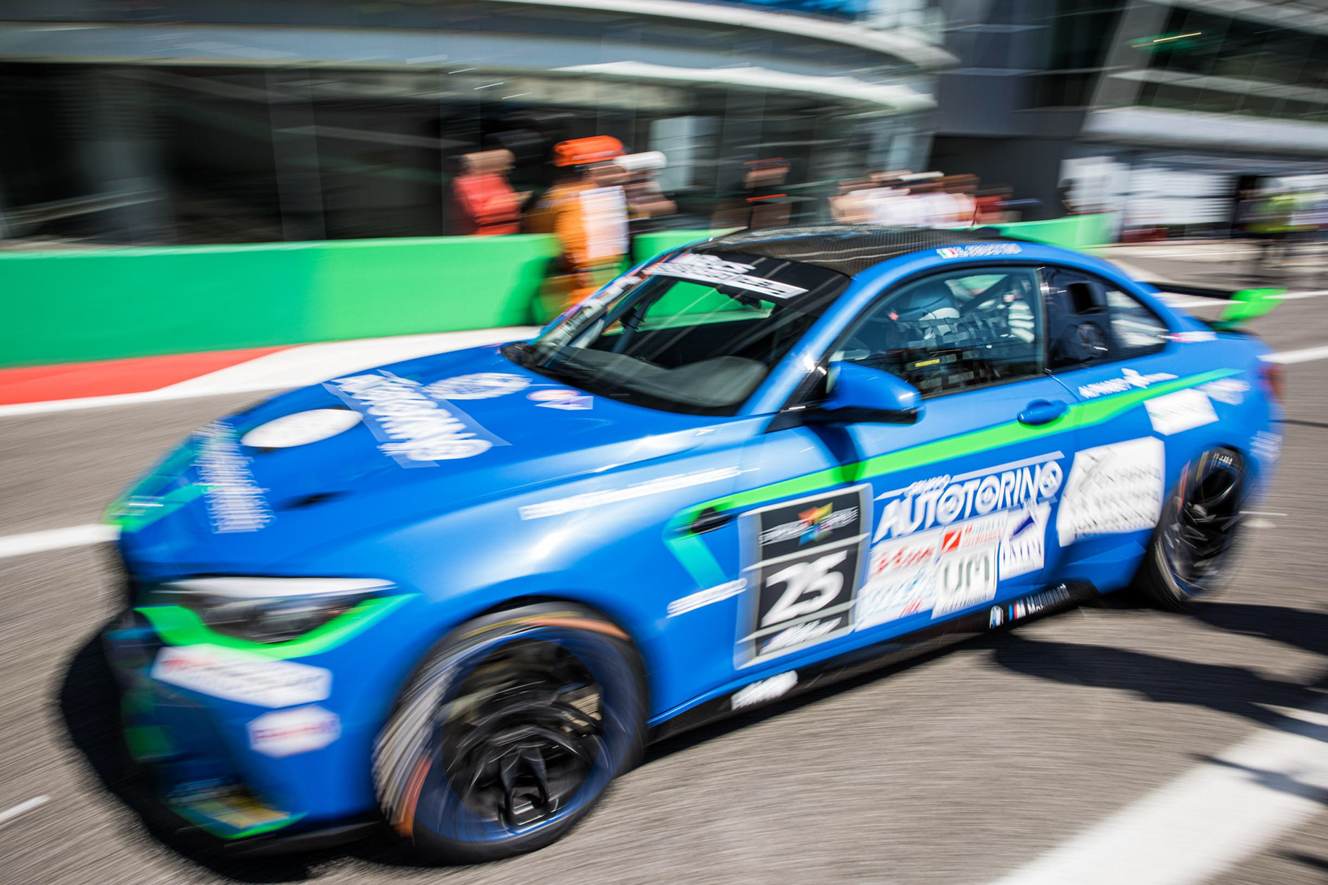 M2 cup