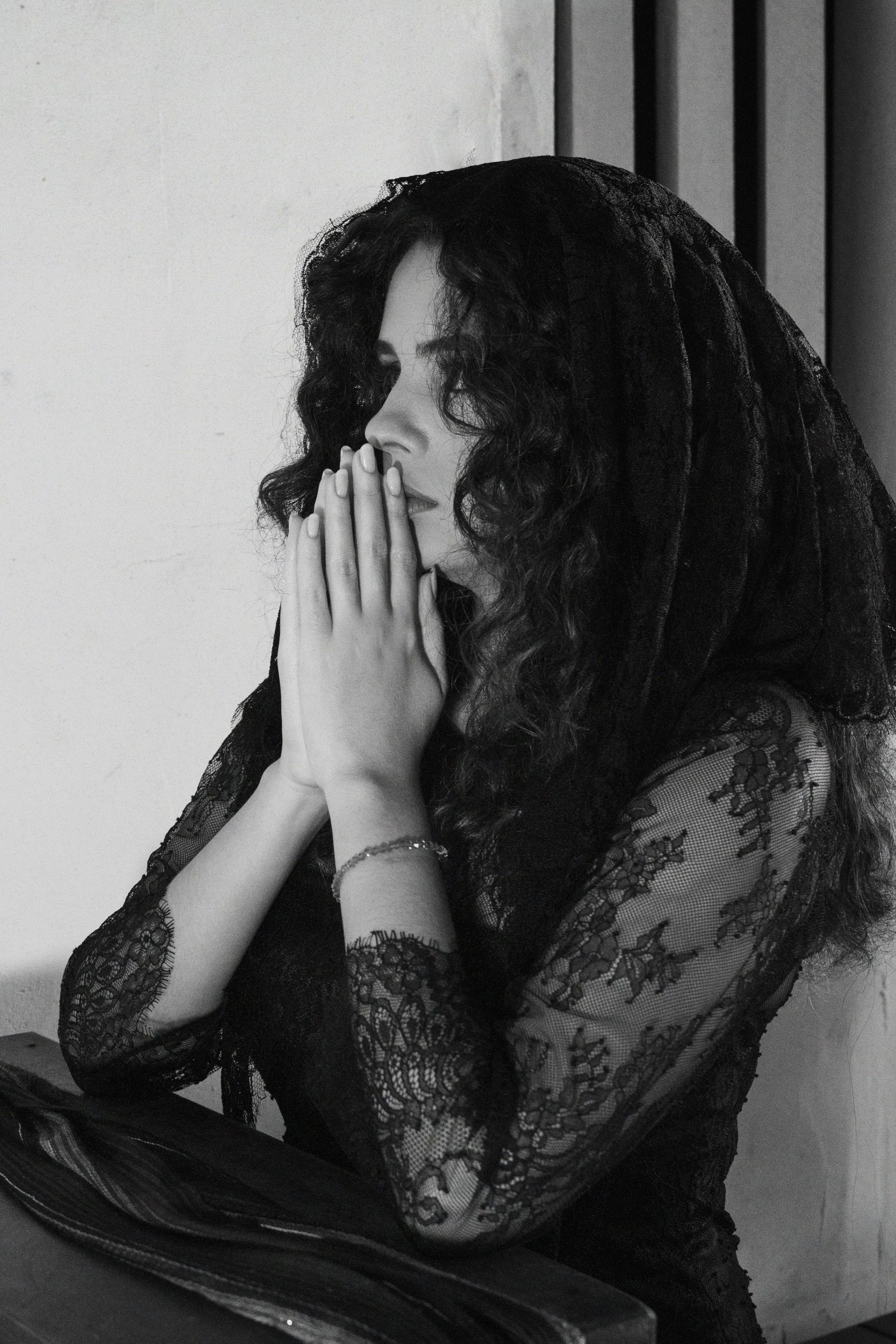 Mariana Valentina - Clipe Gethsemane, 2025