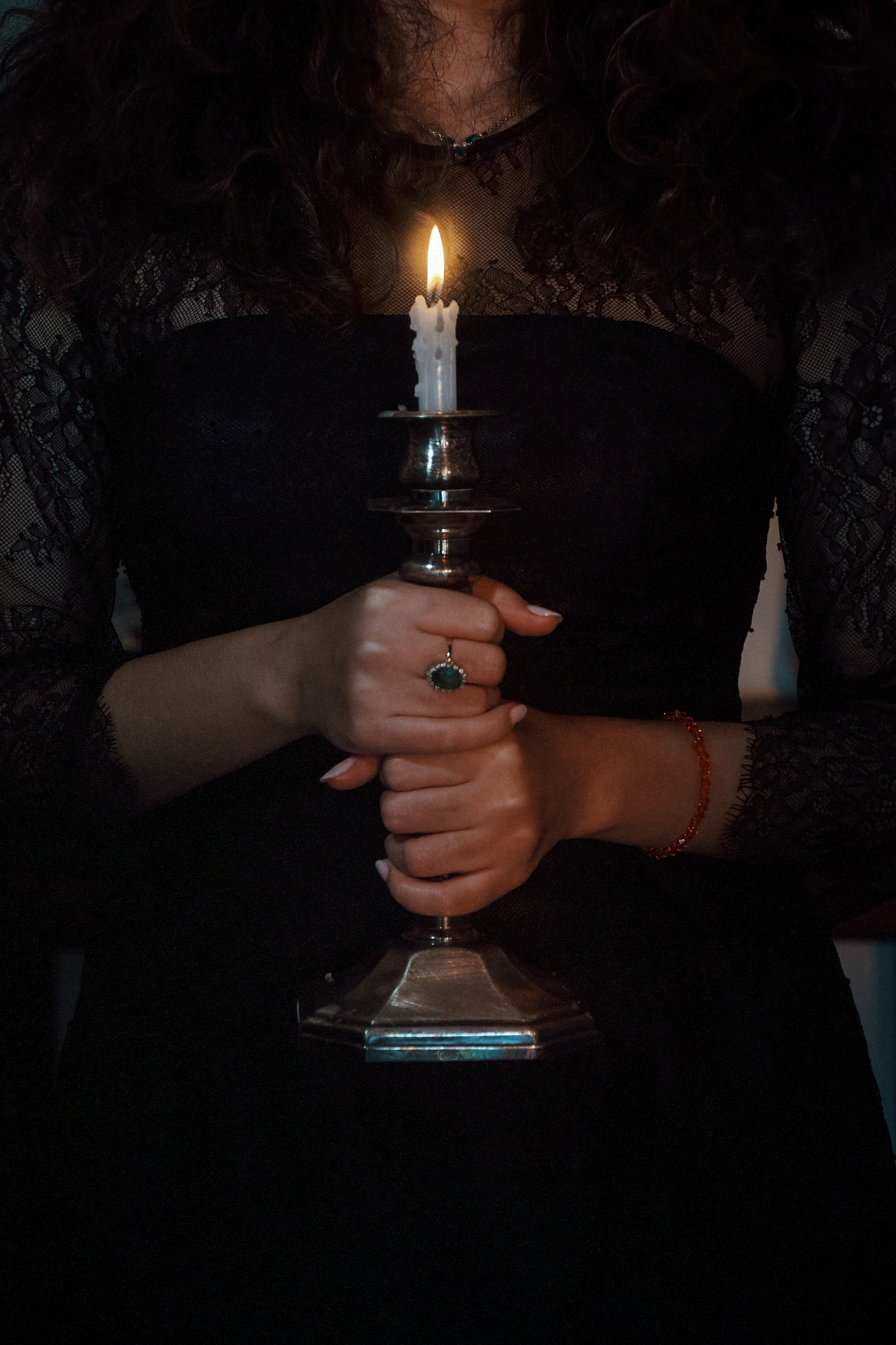 Mariana Valentina - Clipe Gethsemane, 2025