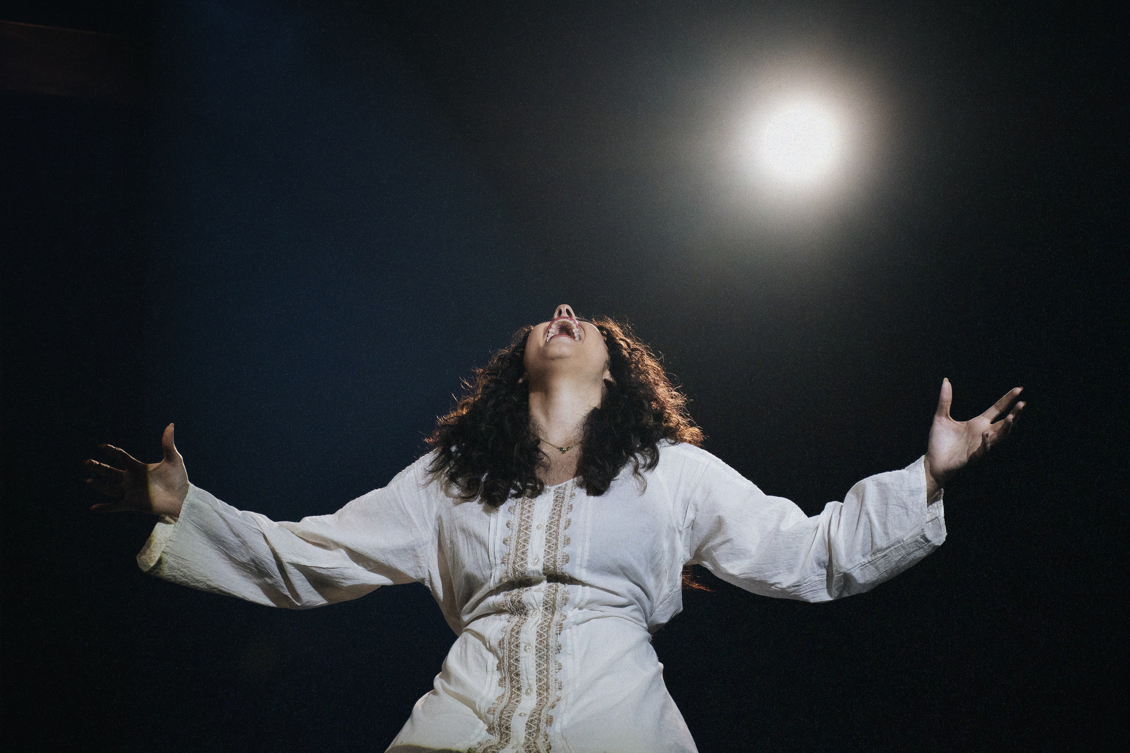 Mariana Valentina - Clipe Gethsemane, 2025