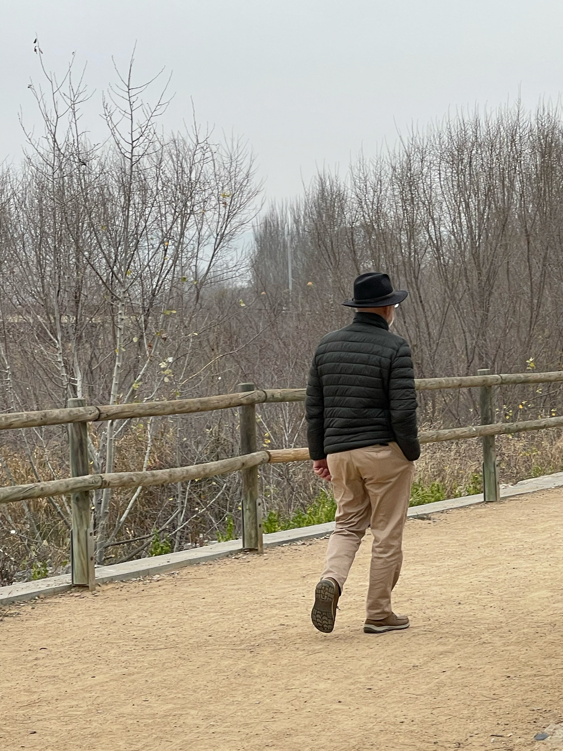 Caminar, escriure... S'avança i es troben noves direccions.