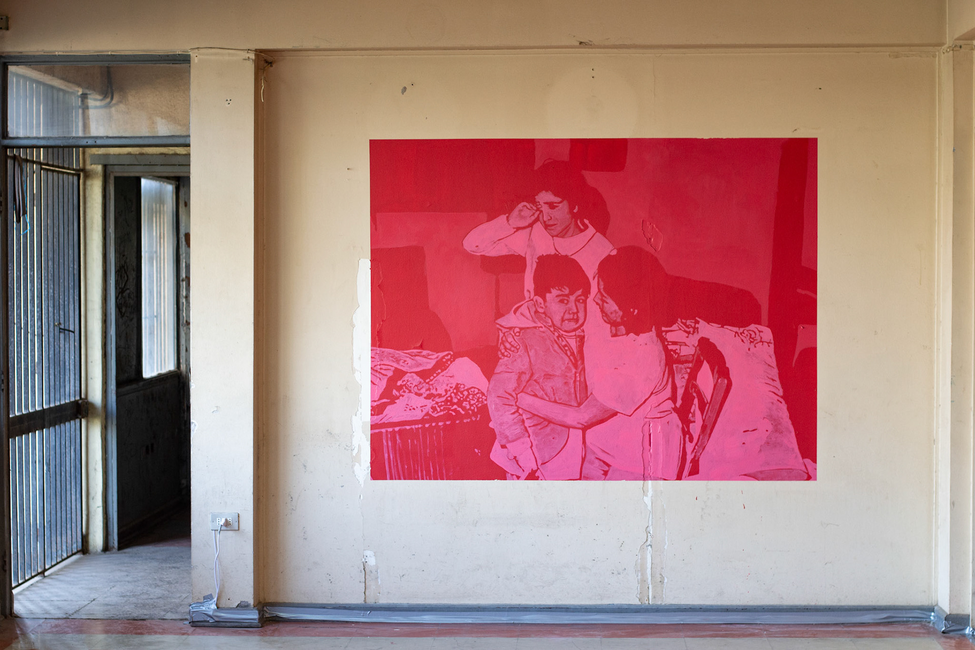 "Mural Illapel 1971". Esmalte sobre muro, 144 x 186,5 cm. Contexto: Festival Periférica (2021). Ex Juzgado de Pudahuel, Pudahuel, Chile.