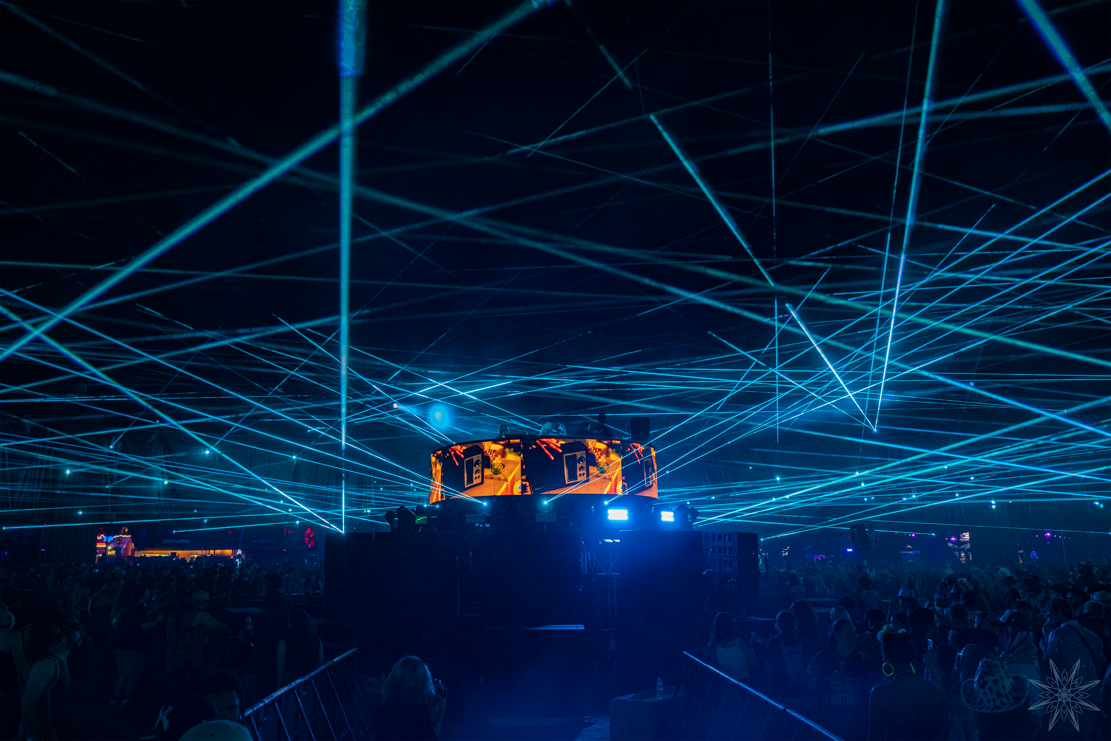 BASS CANYON (WA), HE$H B2B BOMMER, 2025