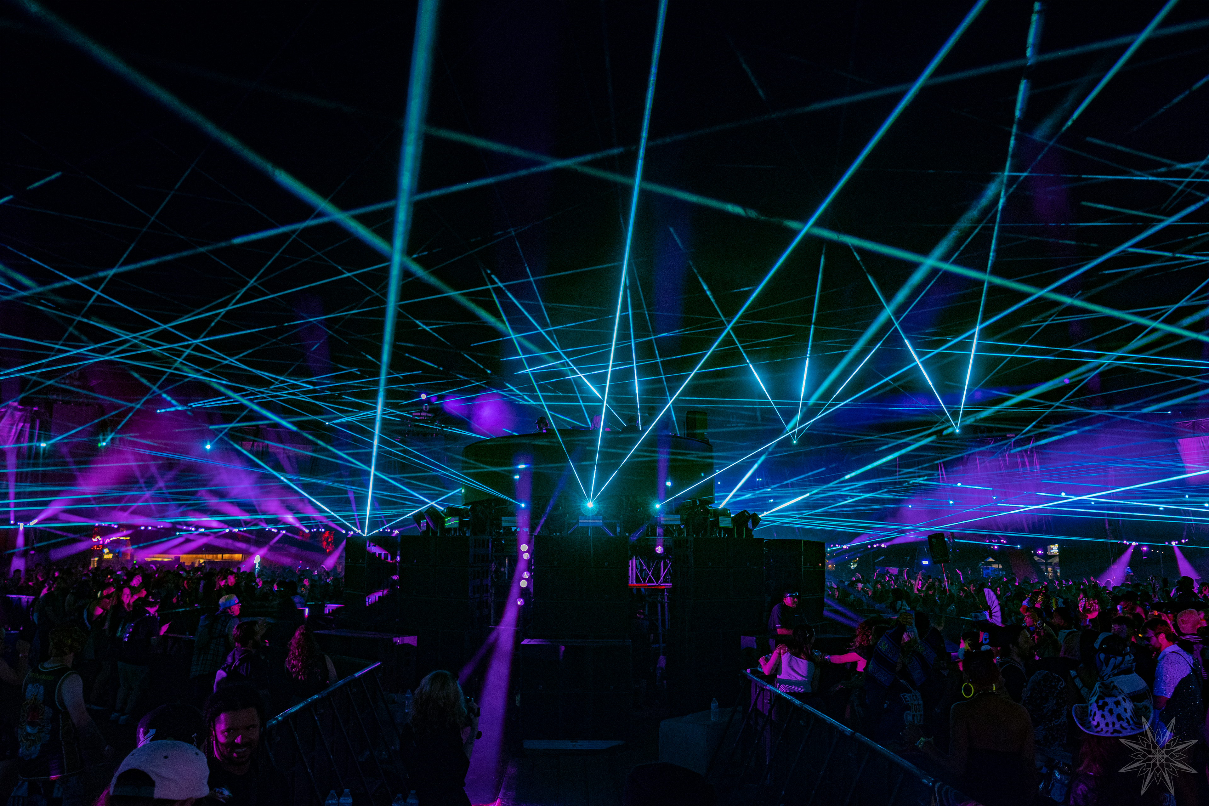 BASS CANYON (WA), HE$H B2B BOMMER, 2025