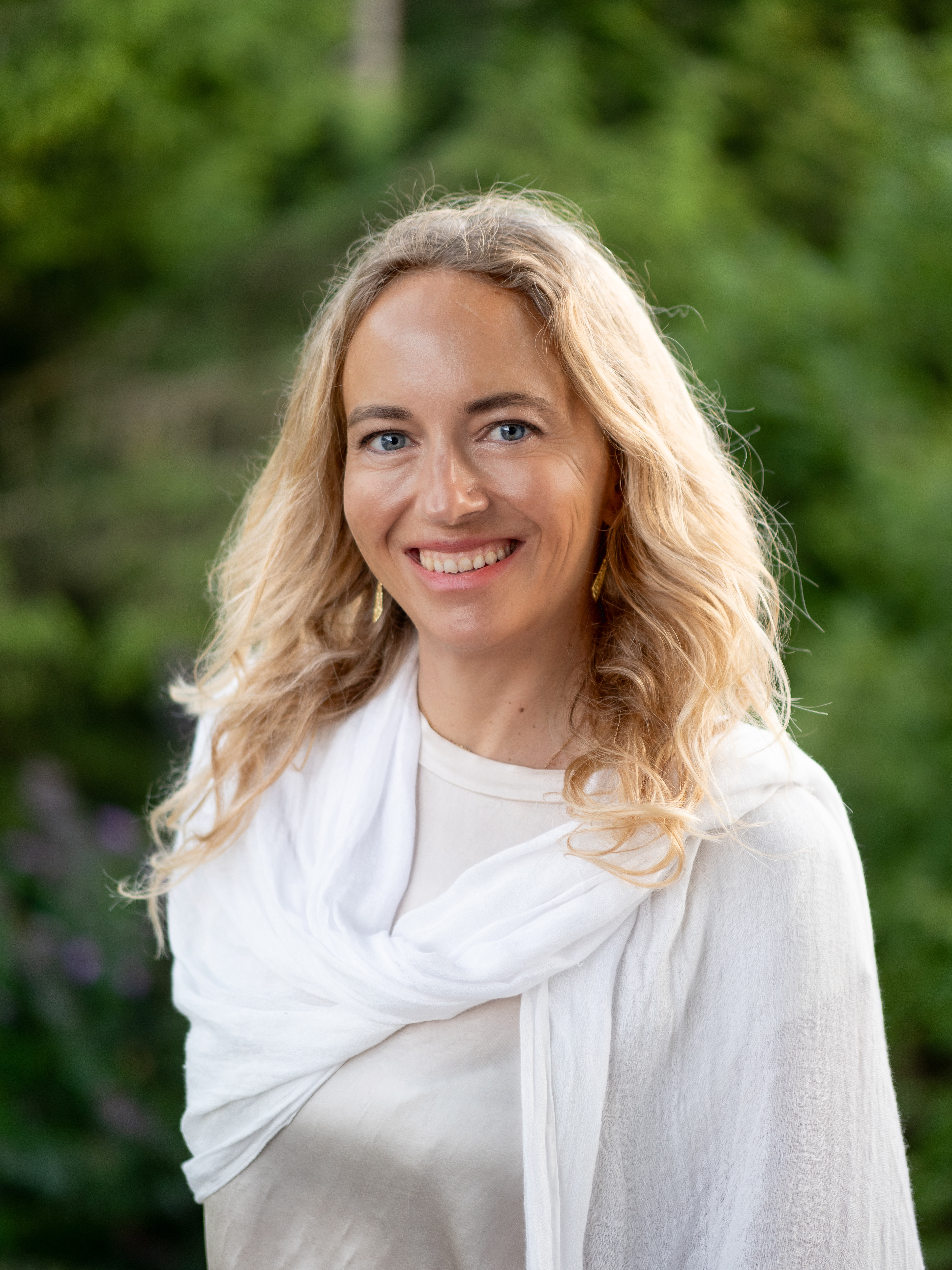 FAY ERIS | COACHING | HUMAN DESIGN | WORKSHOPS
