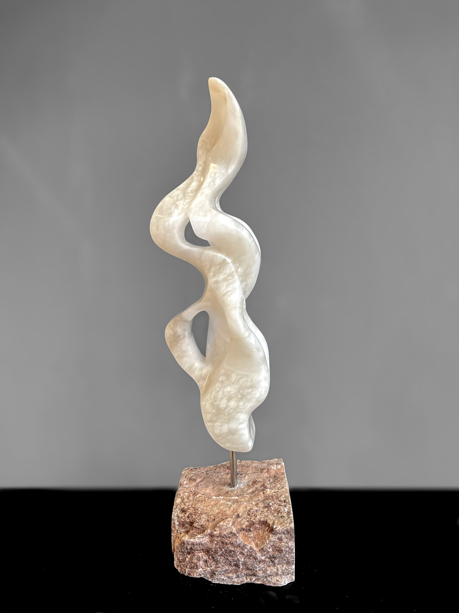 Ausencias, 2024. 64 x 25 x 25 cm. Disponible