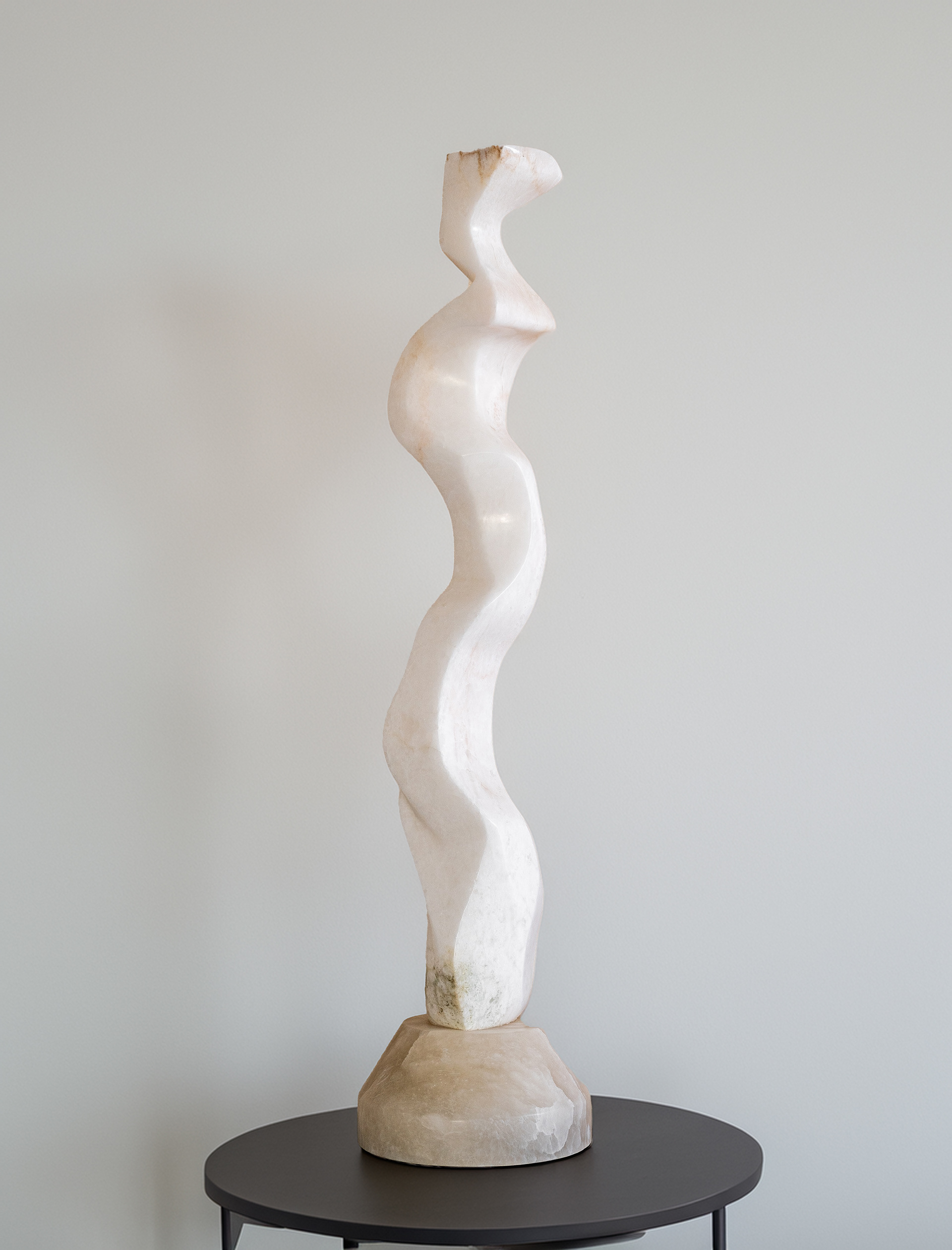 Fuerza, 2023 90x20x20 cm. Disponible