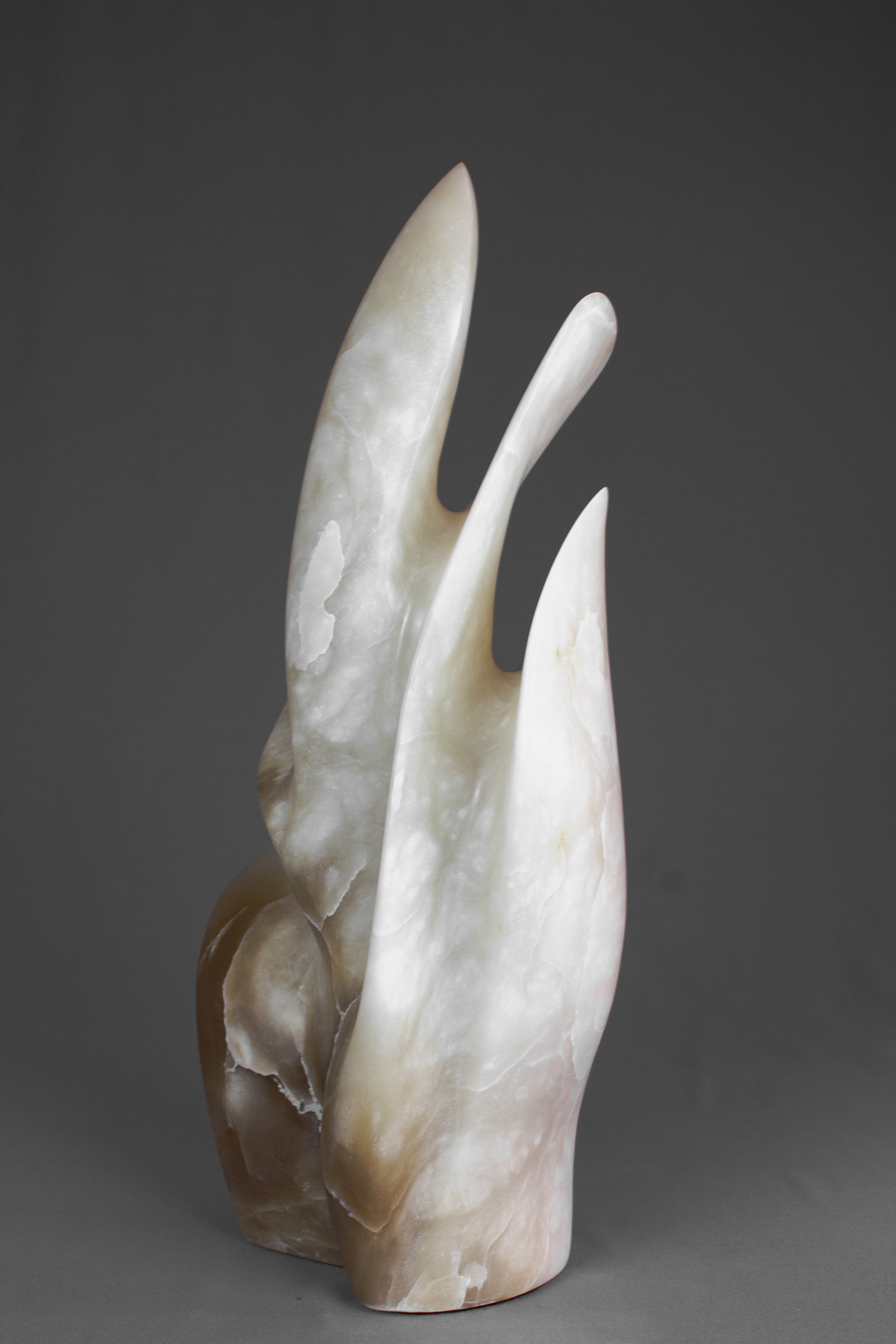 Materia, 2025. 49 x 21 x 18 cm.