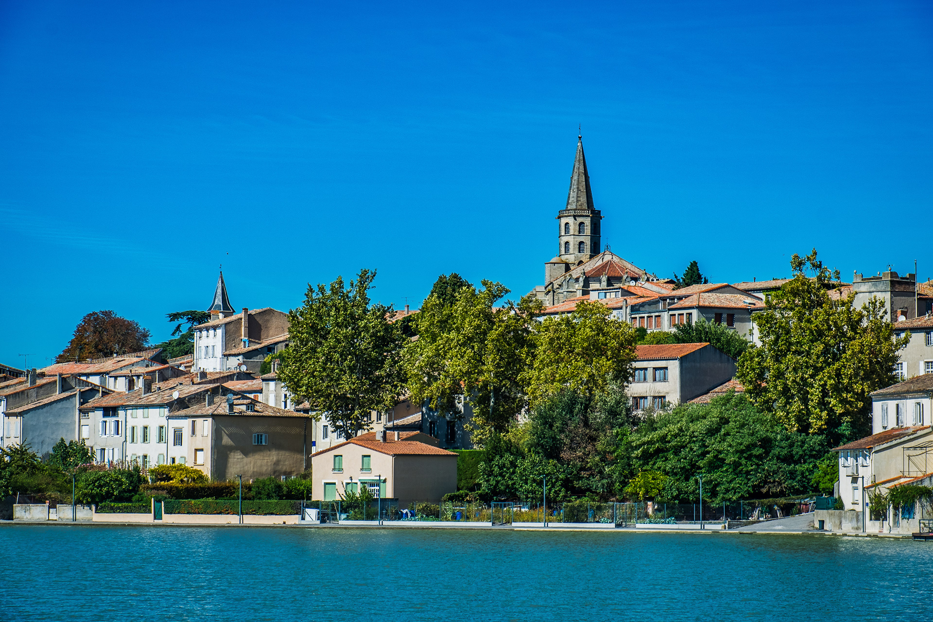 Entering Castelnaudary
