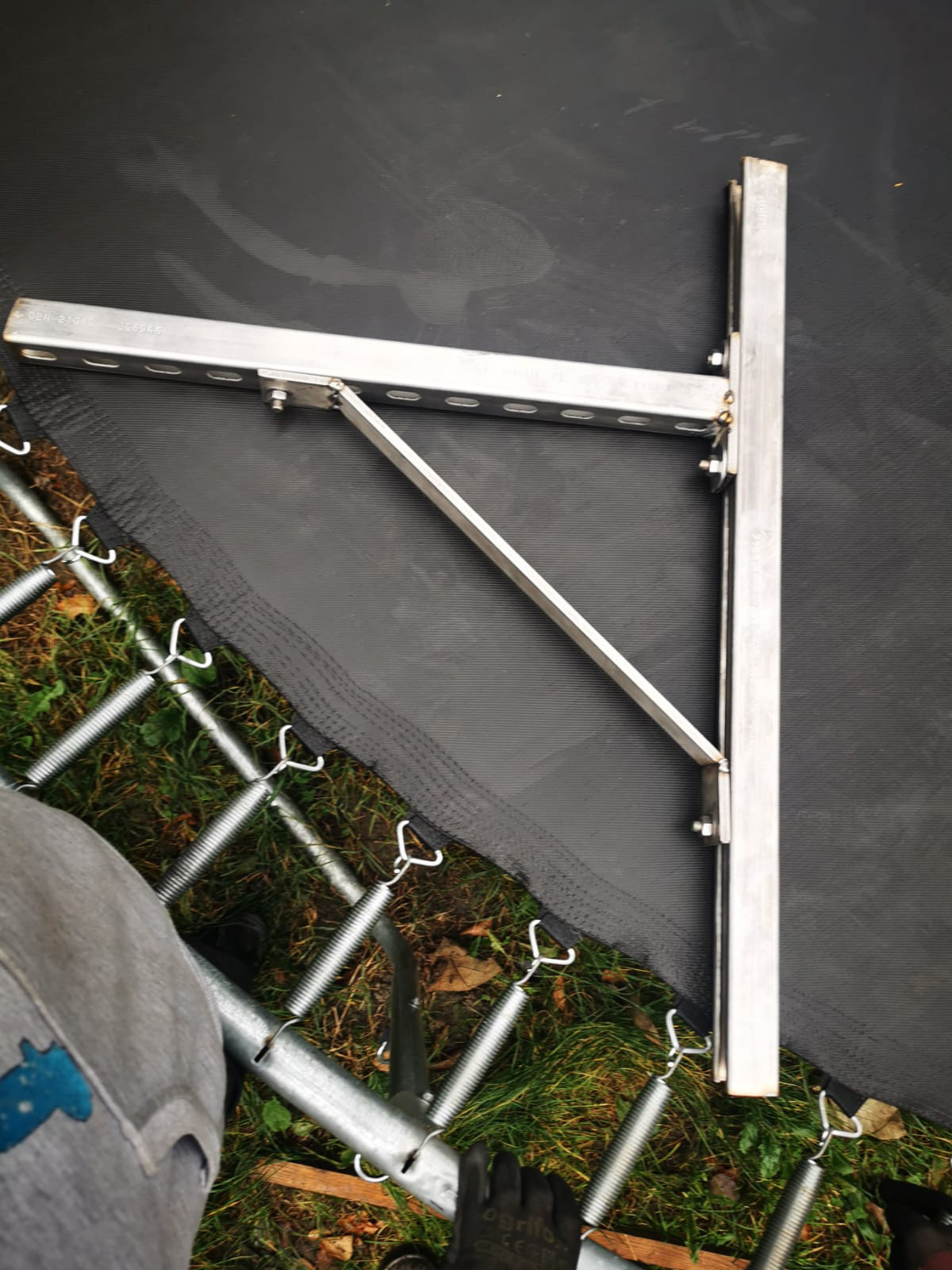 Fabrication des consoles sur mesure en atelier. Matériau inox 304L