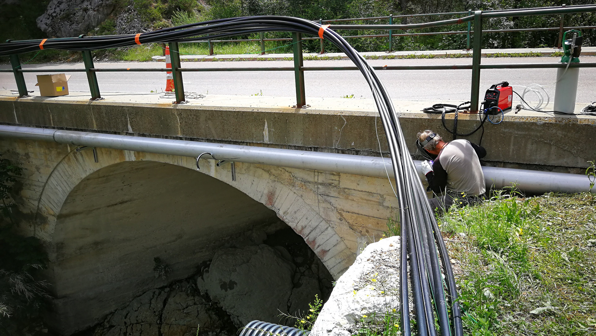 Soudure en position du tube par section de 6m linéaires