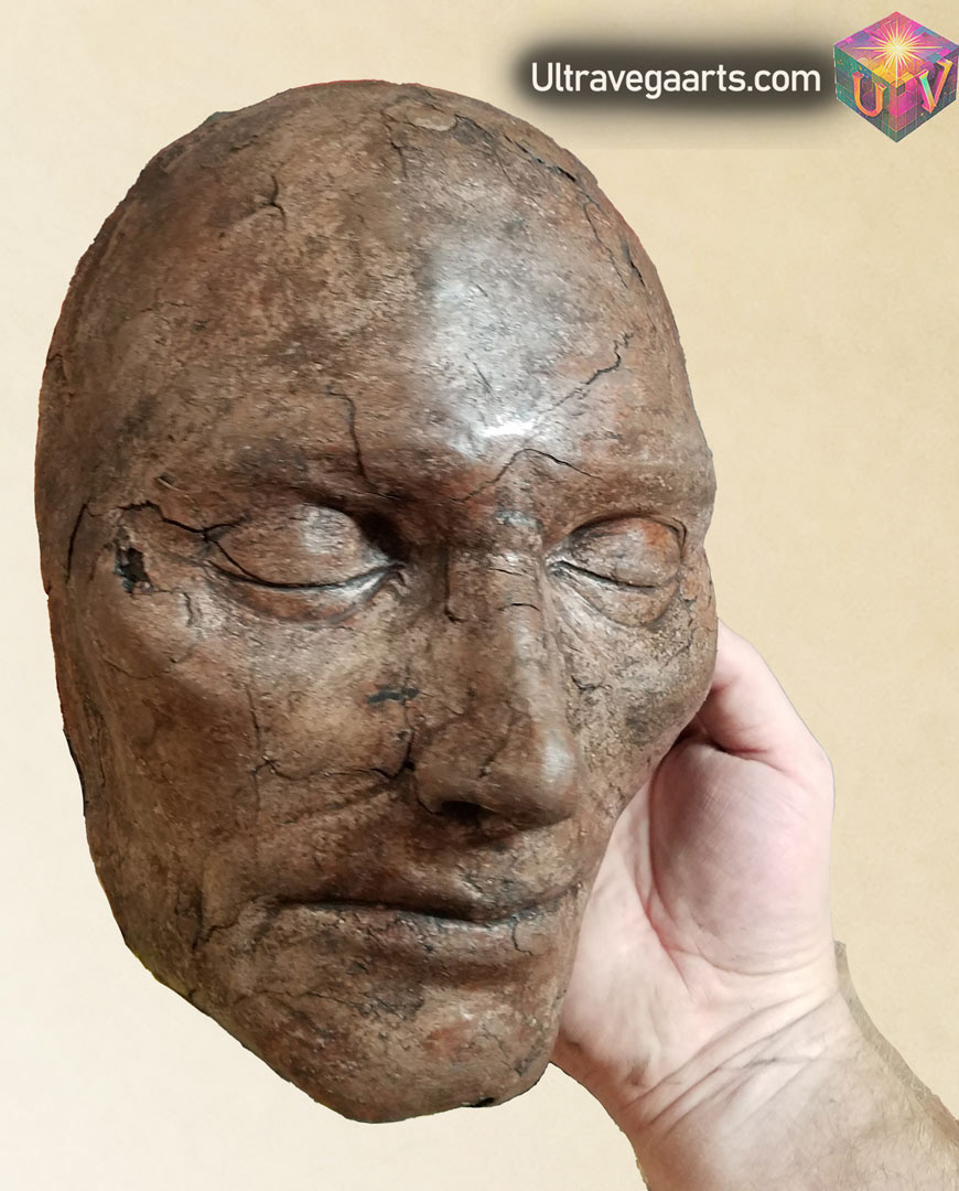 Handcrafted mask sculpture by ULTRAVEGA ARTS