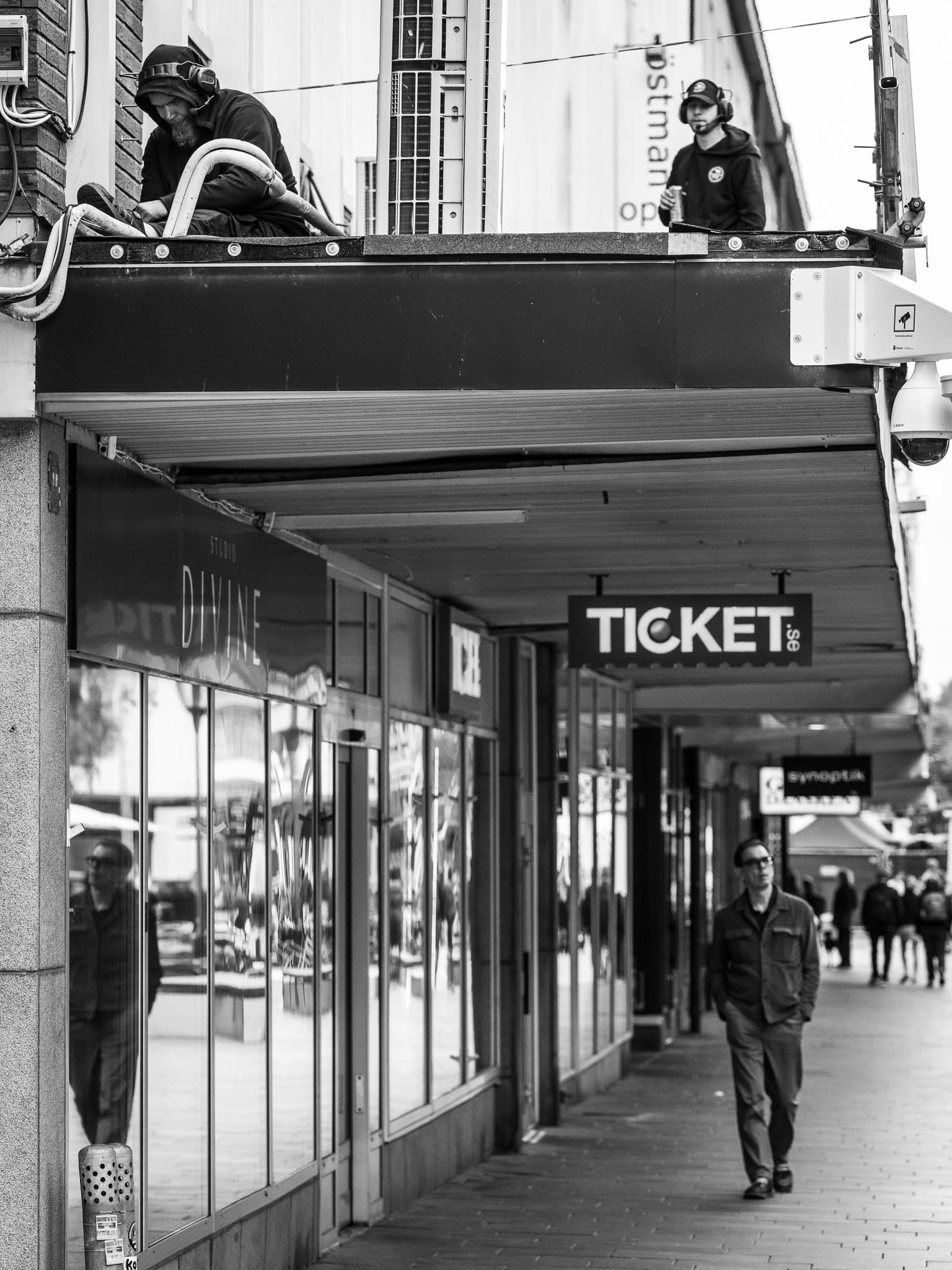 Ticket