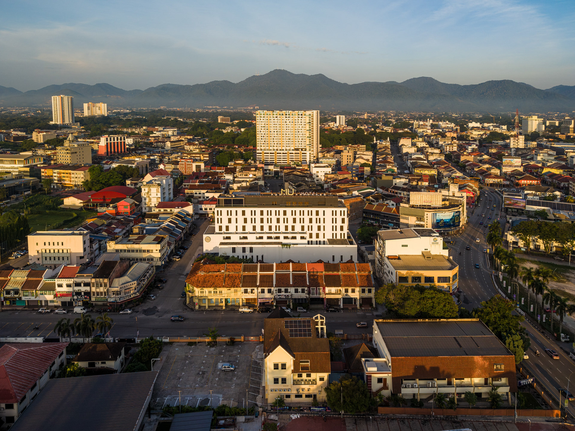 MÙ Hotel
