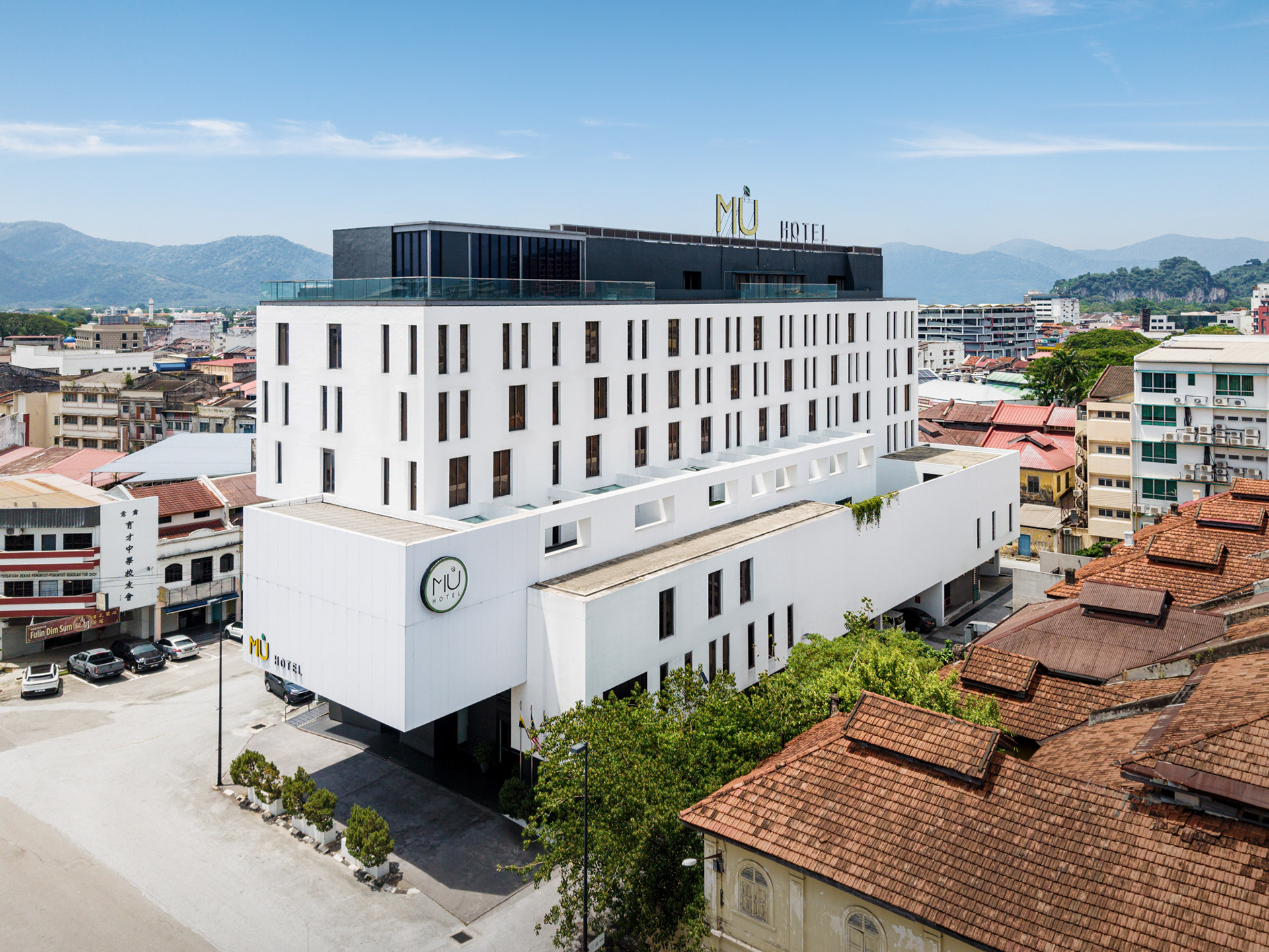 MÙ Hotel