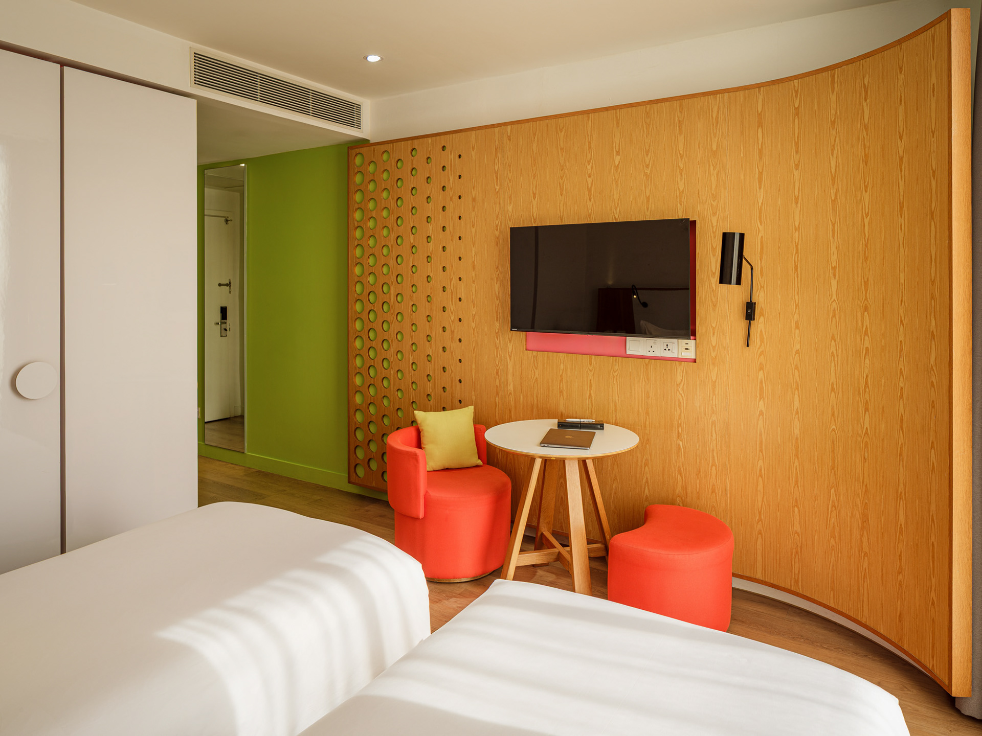 MÙ Hotel