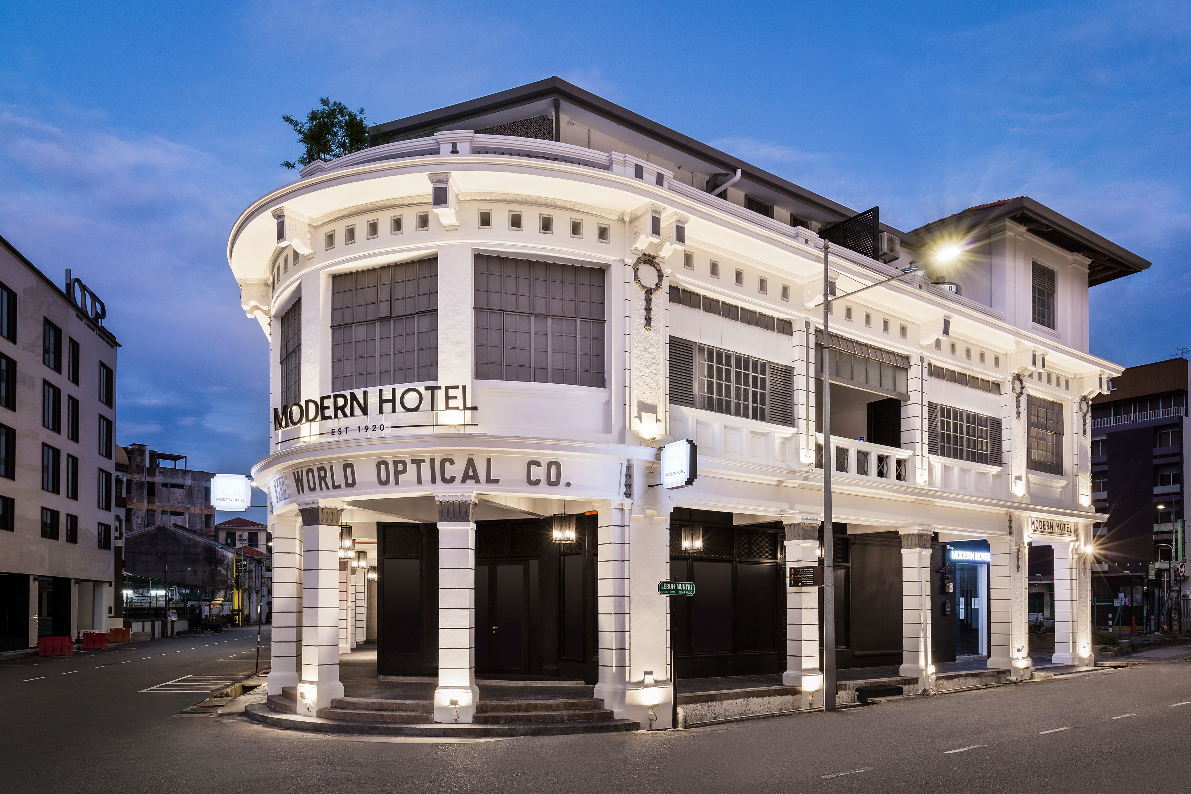 Modern Hotel