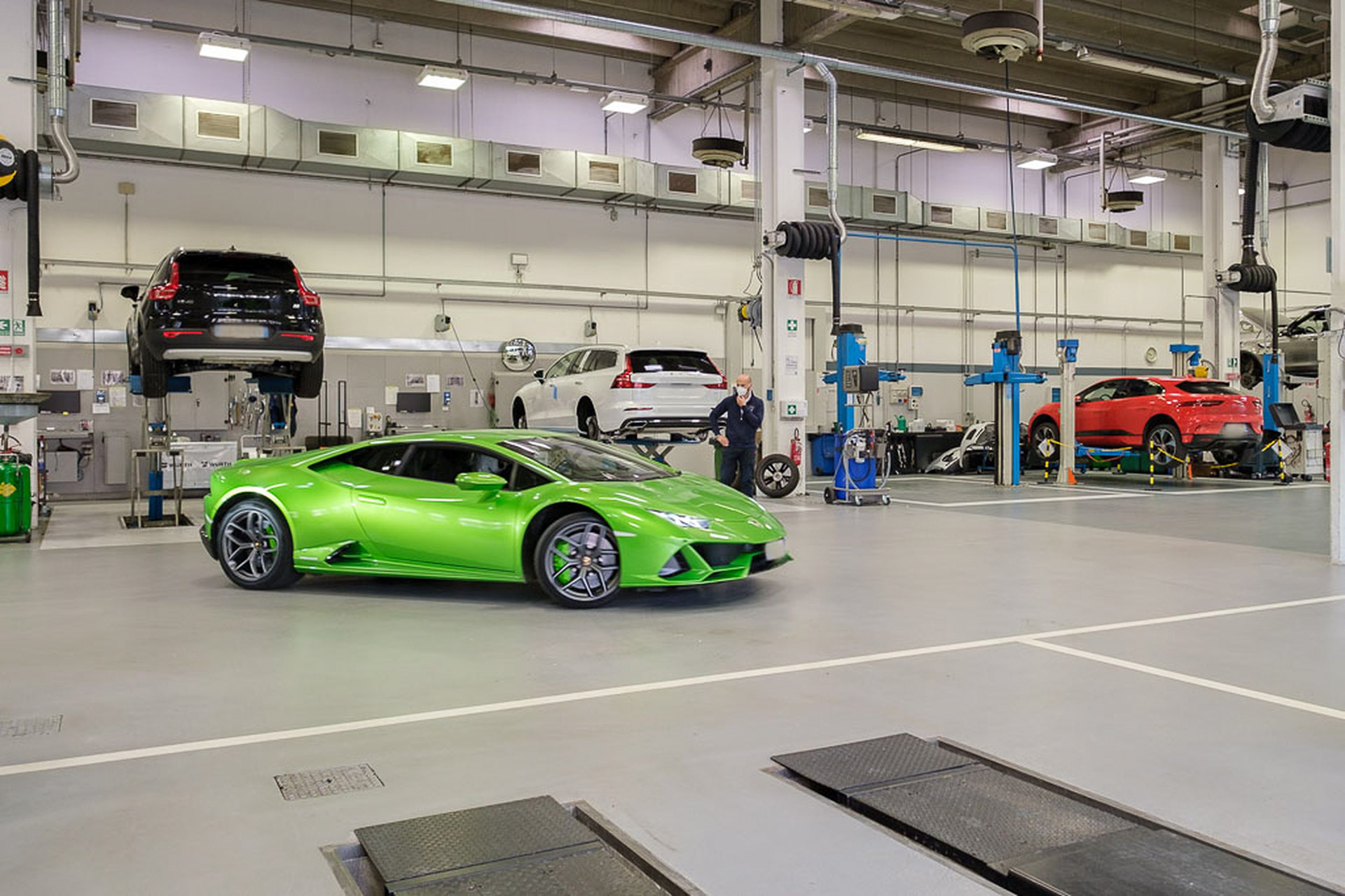 Automotive Corporate - Lamborghini Bologna