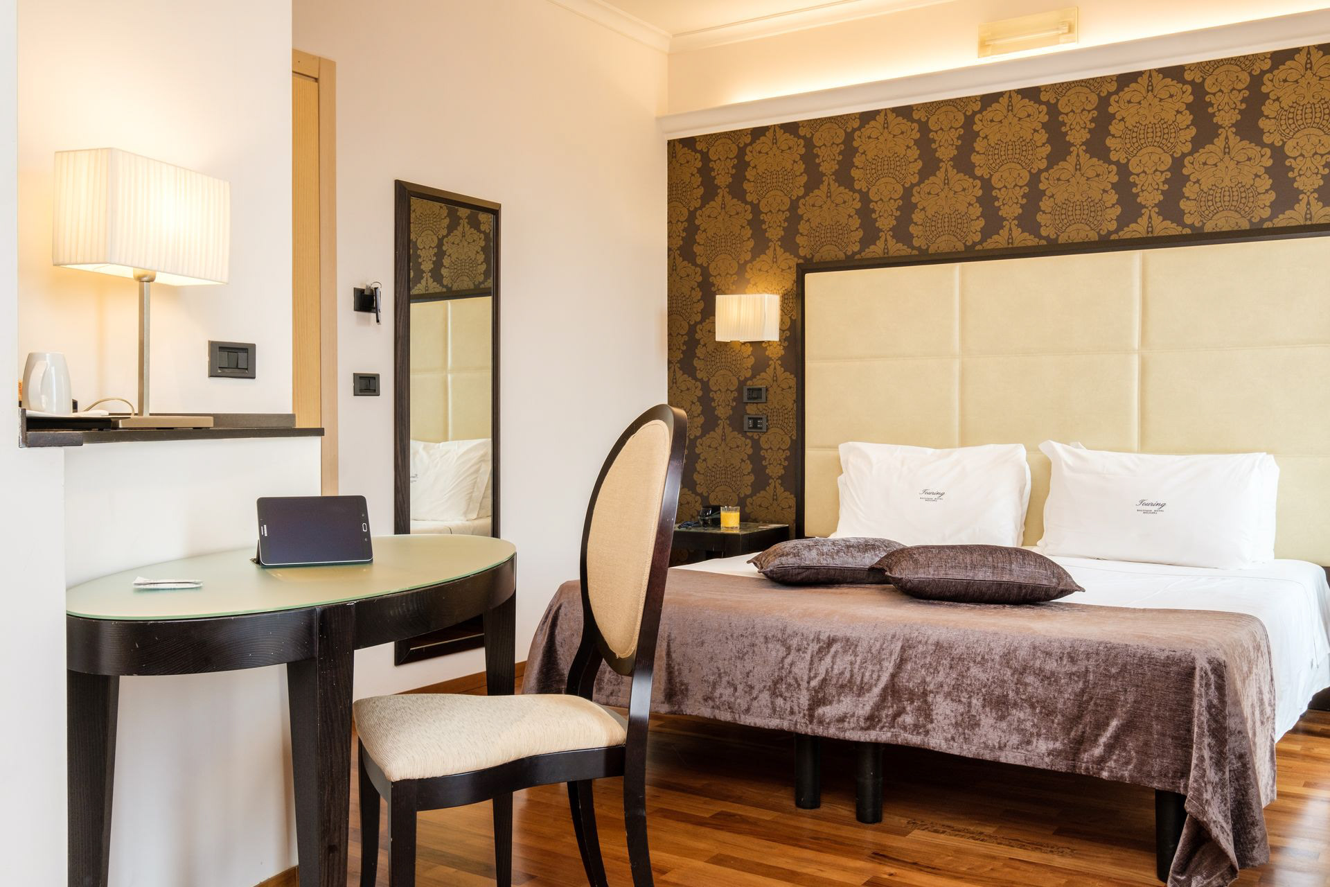 fotografia di interni per Hotel Touring Bologna