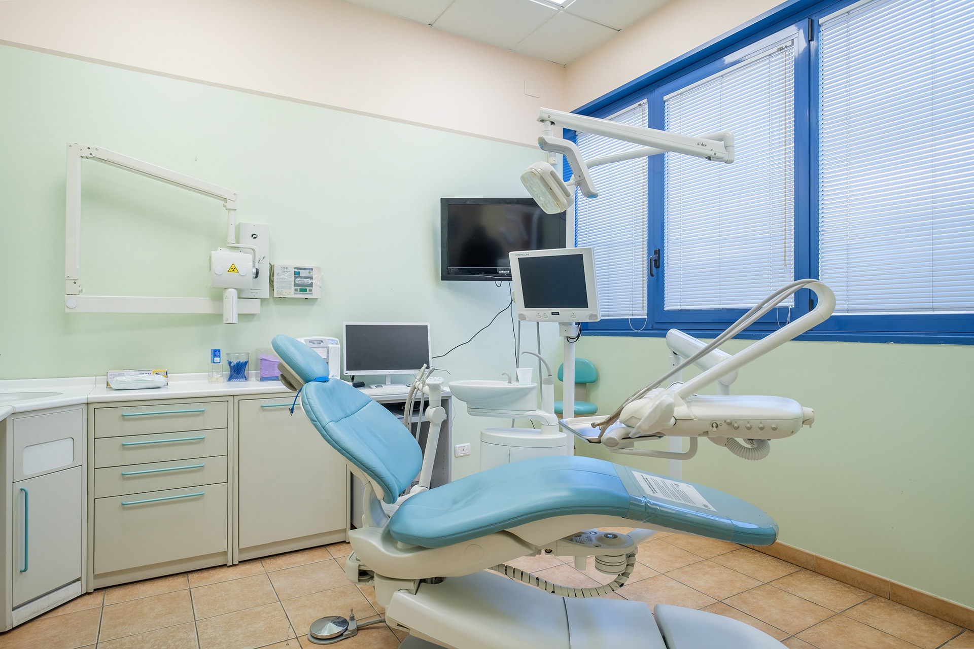Lorenzo Piano - Fotografo Interni Studi Dentistici e Farmacie