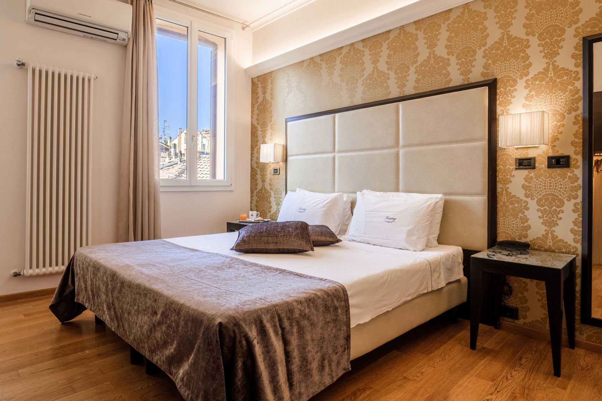 fotografia di interni per Hotel Touring Bologna
