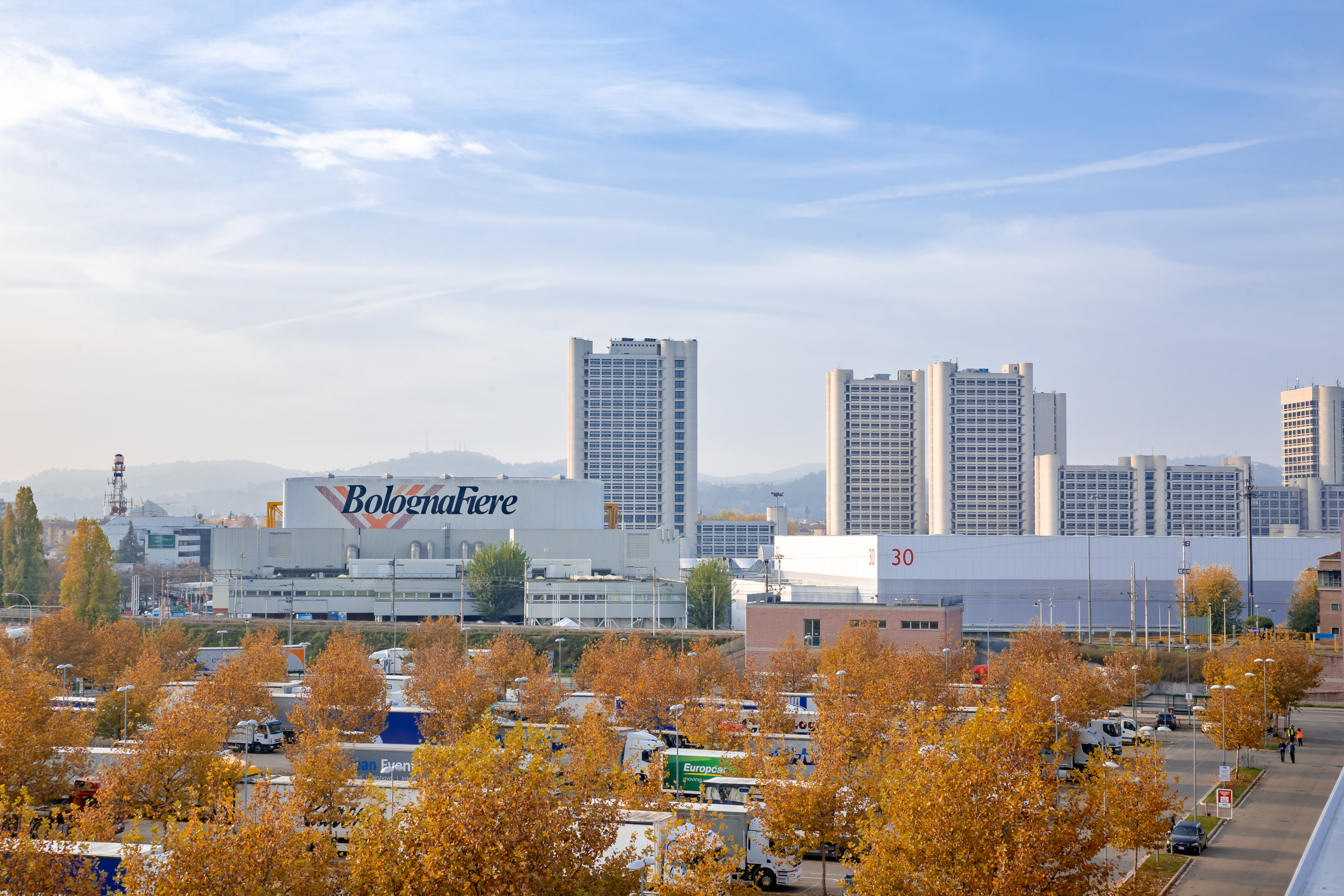 Lorenzo Piano Fotografo - Fotografia di Interni e Architettura per il Business - Fiera Bologna