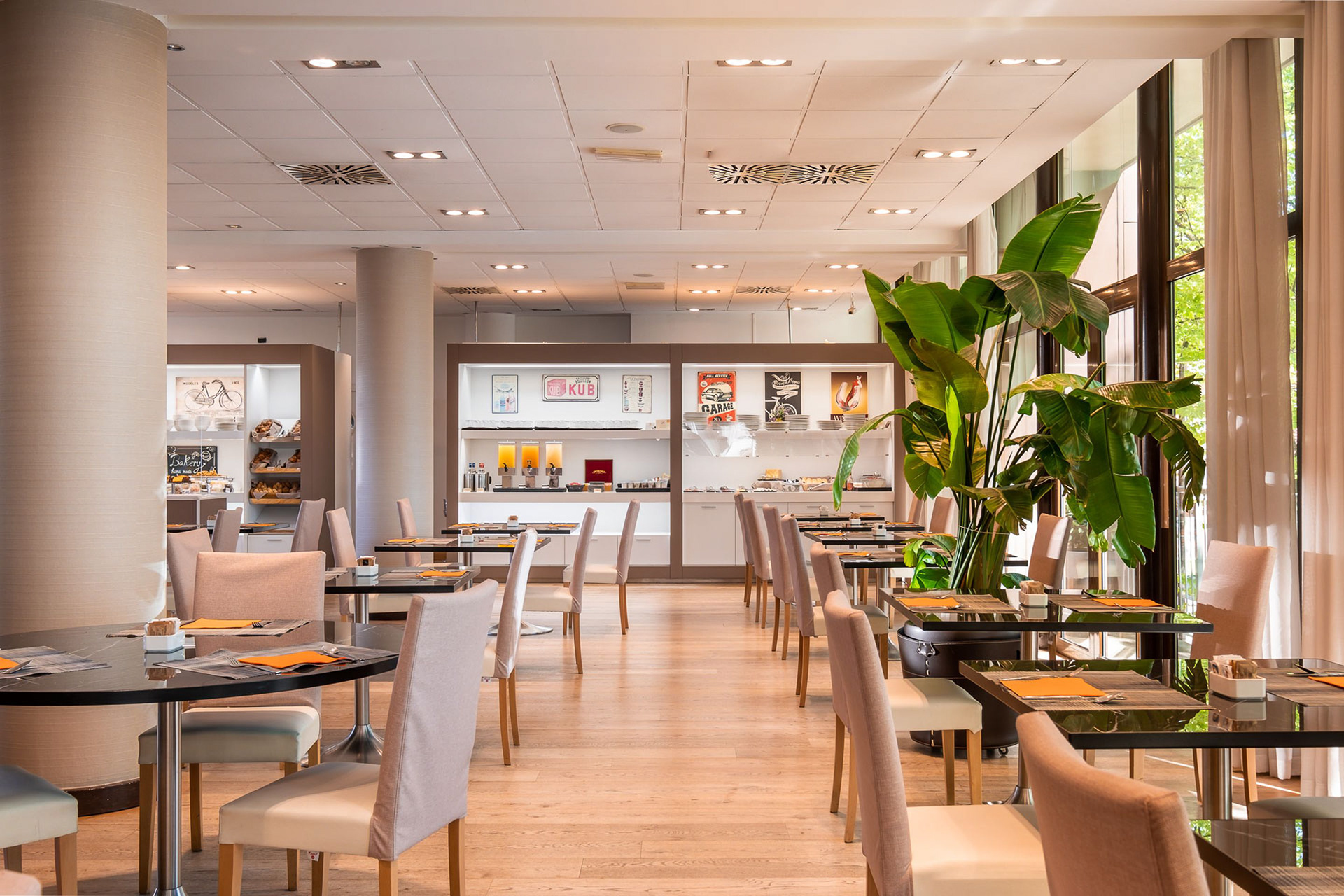 Lorenzo Piano - Fotografo Interni Bologna - Hotel & Restaurants