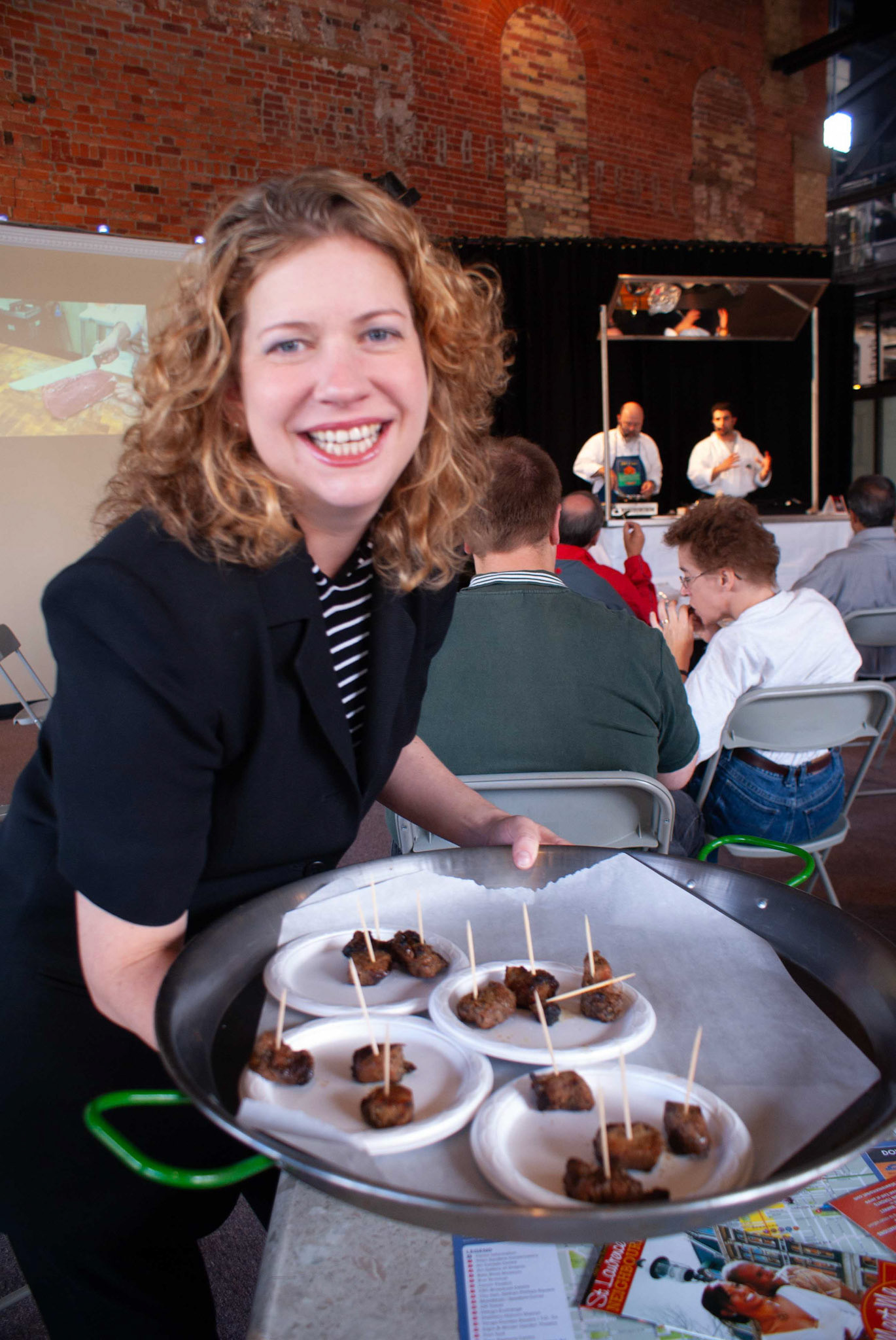 cometothemarket@gmail.com