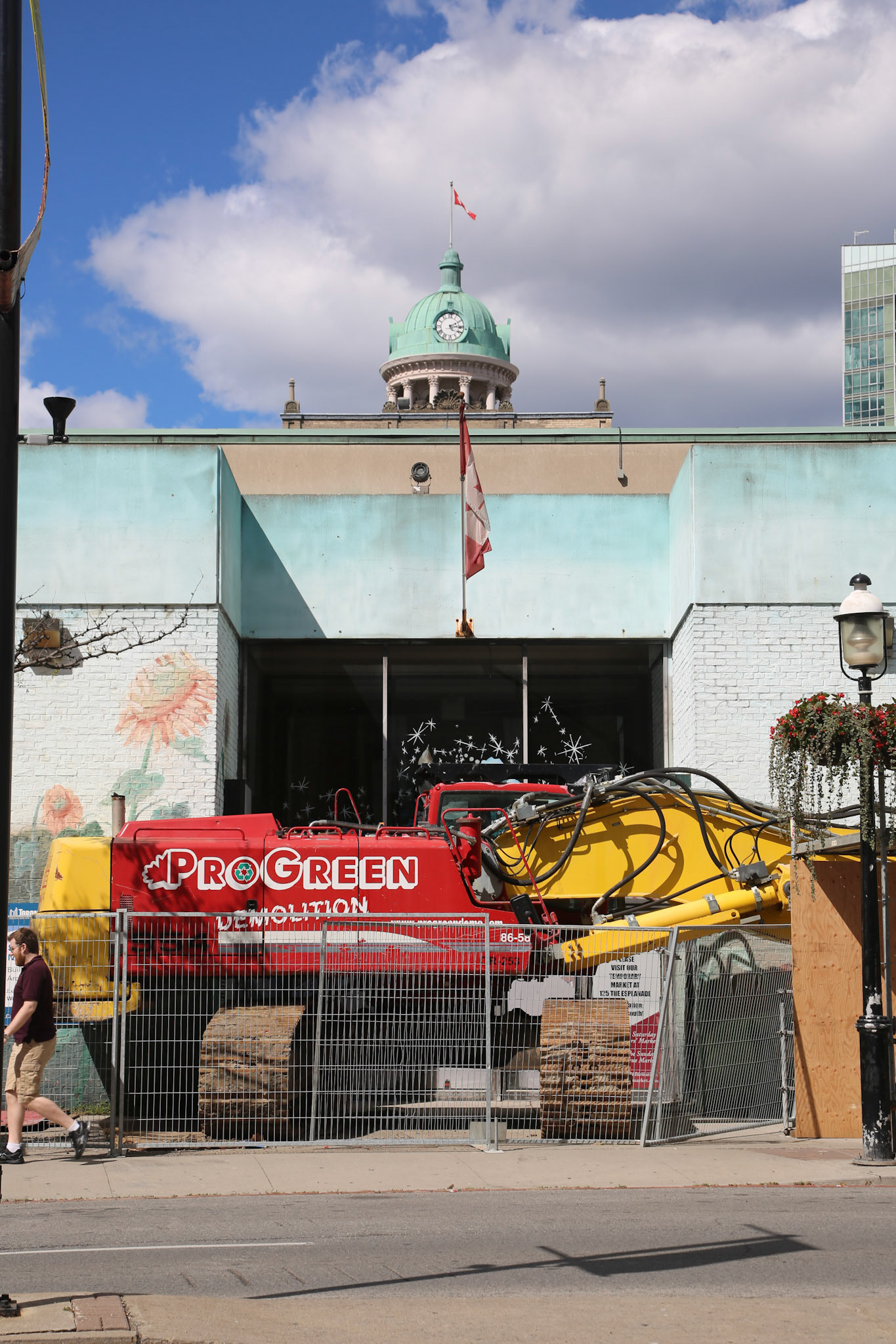 cometothemarket@gmail.com