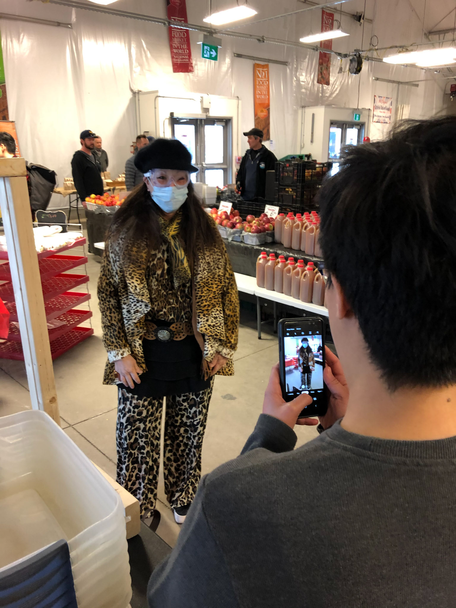 cometothemarket@gmail.com